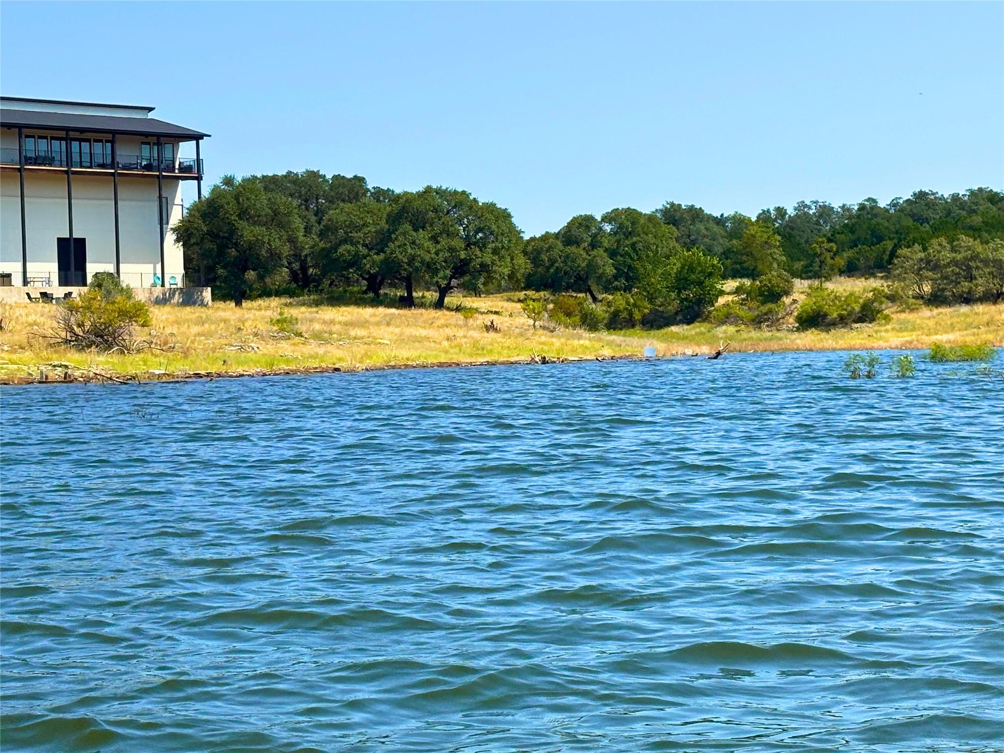 21307 Cardinal Ave, Lago Vista, TX 78645