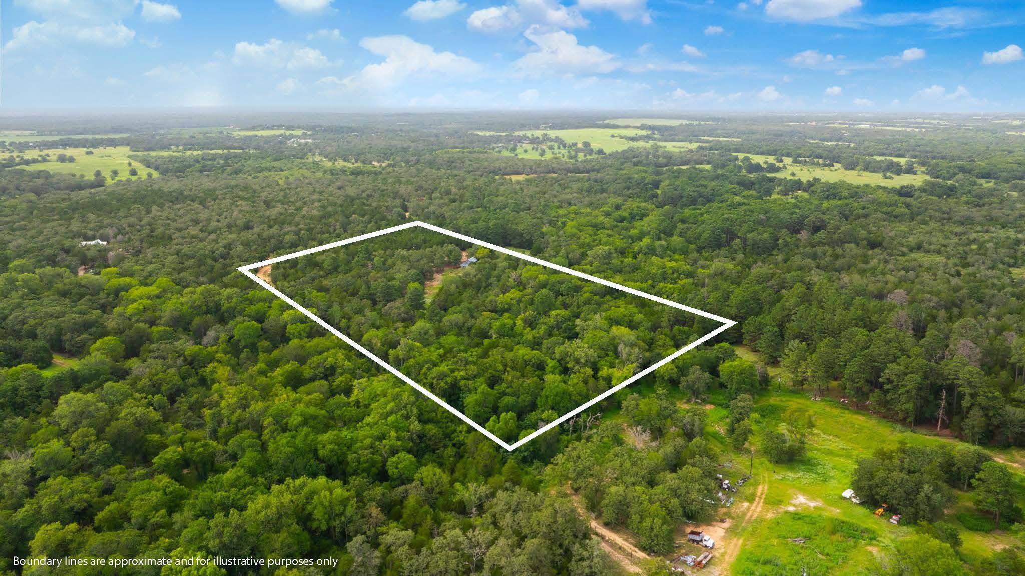 242 Cody Ln, Bastrop, TX 78602