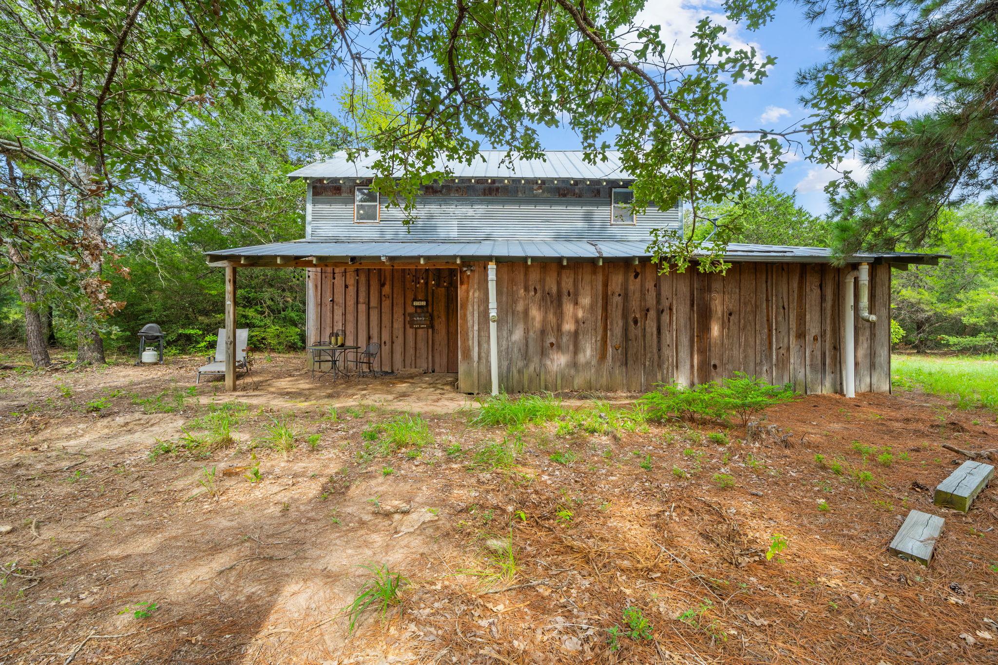 242 Cody Ln, Bastrop, TX 78602