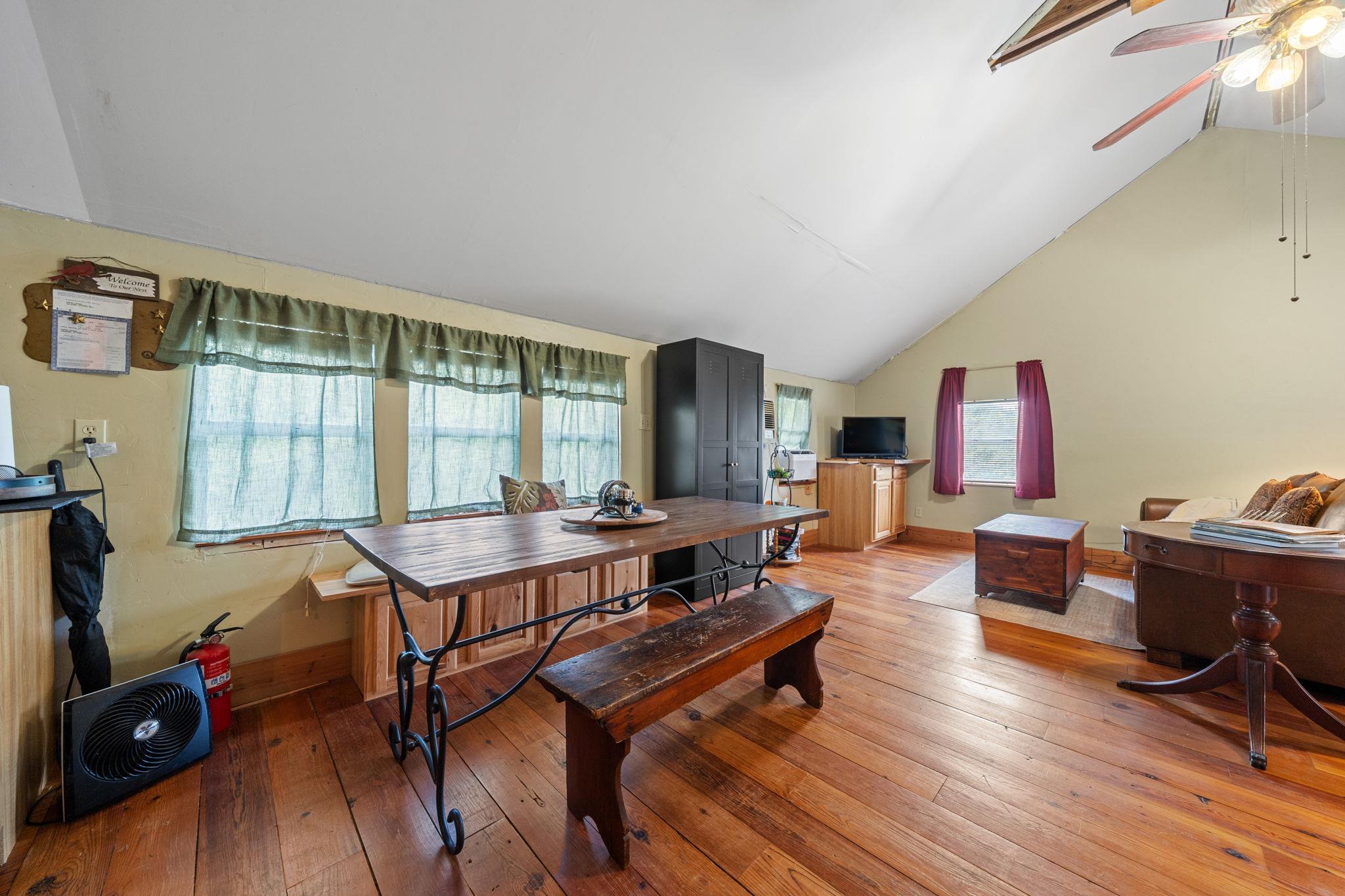 242 Cody Ln, Bastrop, TX 78602