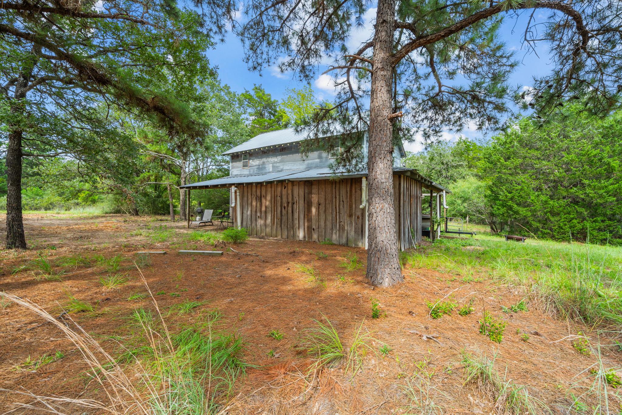 242 Cody Ln, Bastrop, TX 78602