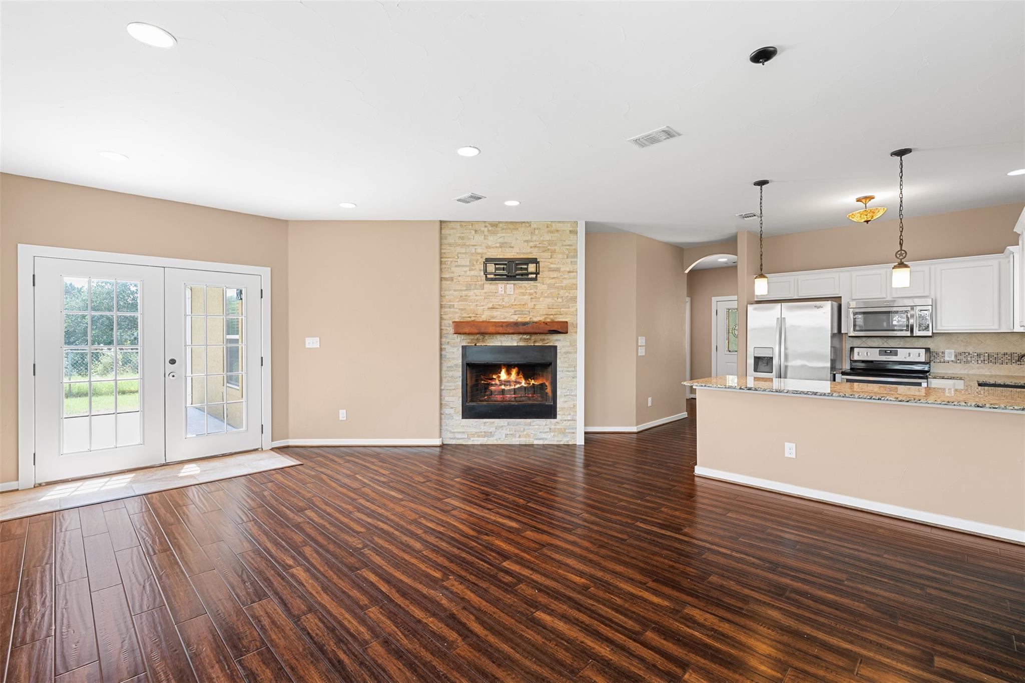 300 Knights Row, Horseshoe Bay, TX 78657