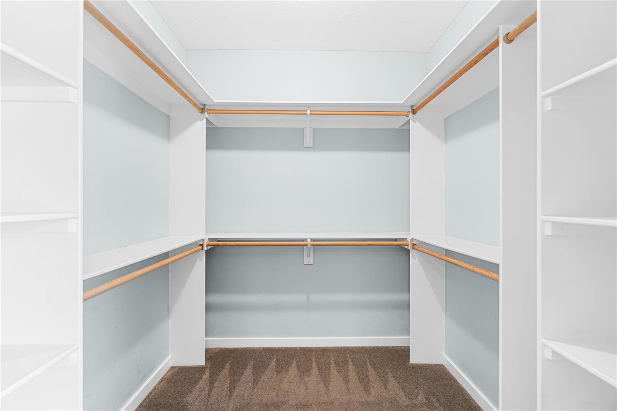 300 Knights Row, Horseshoe Bay, TX 78657