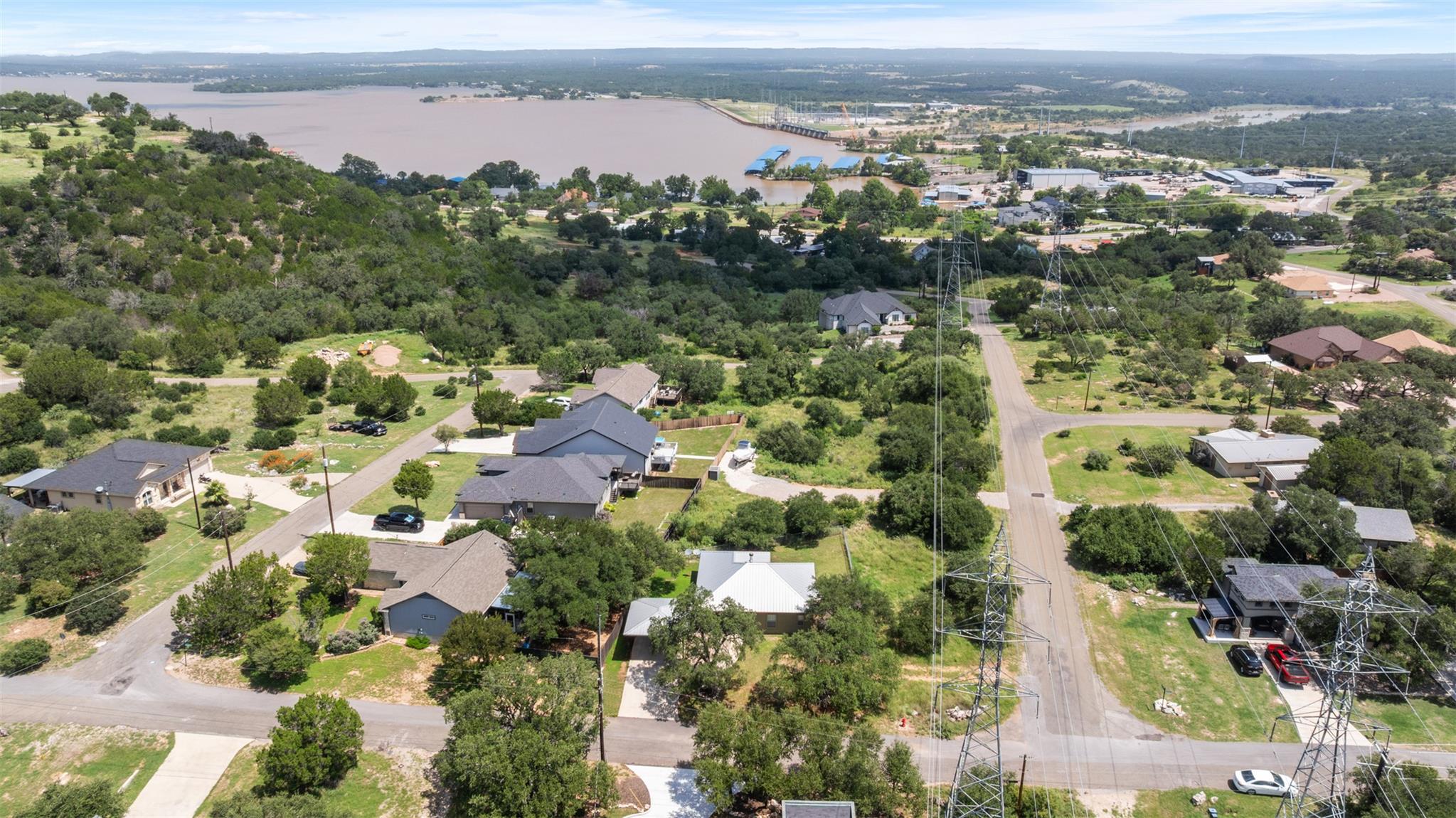 300 Knights Row, Horseshoe Bay, TX 78657
