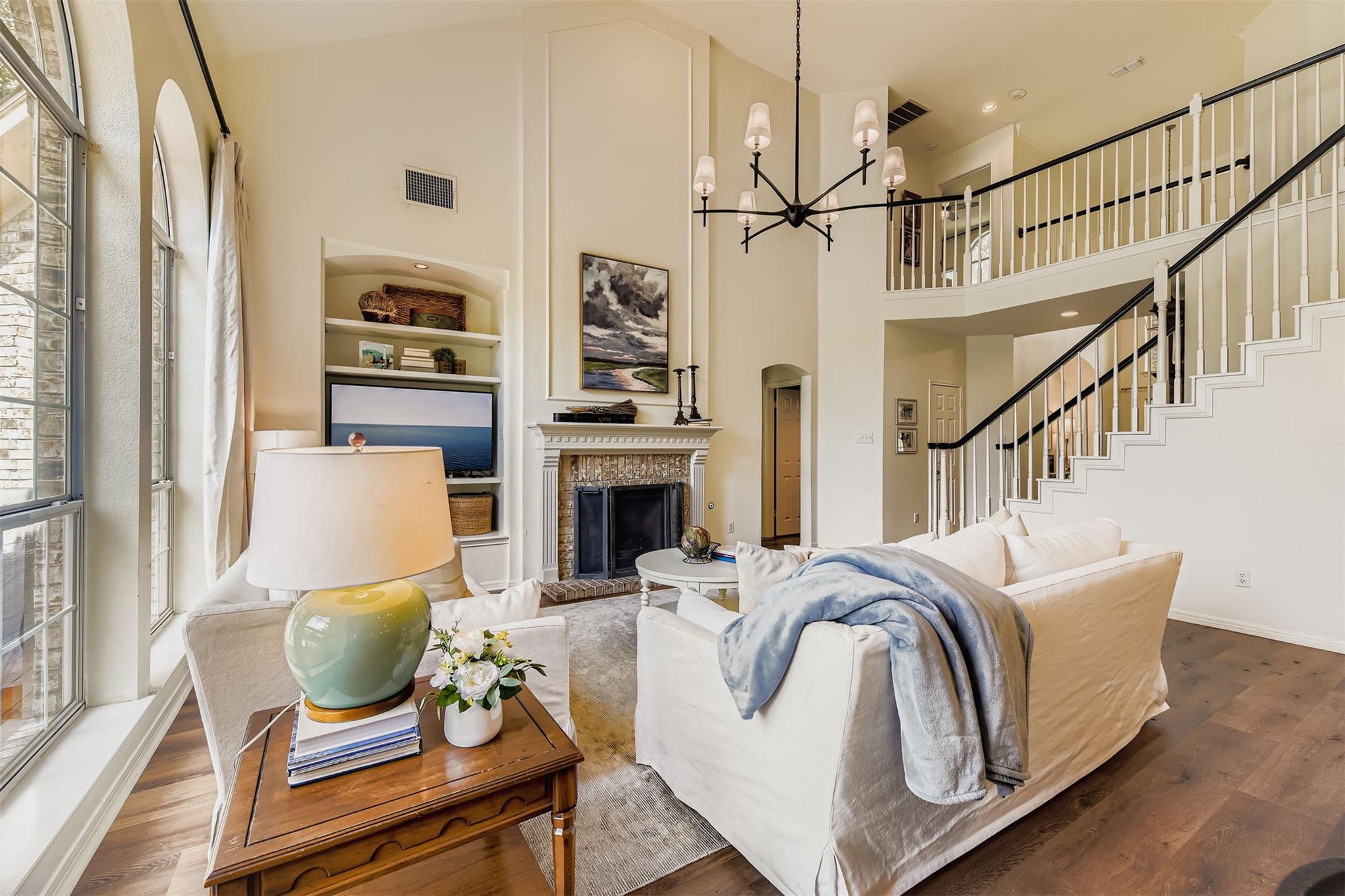 5515 Ballenton Ln, Austin, TX 78739