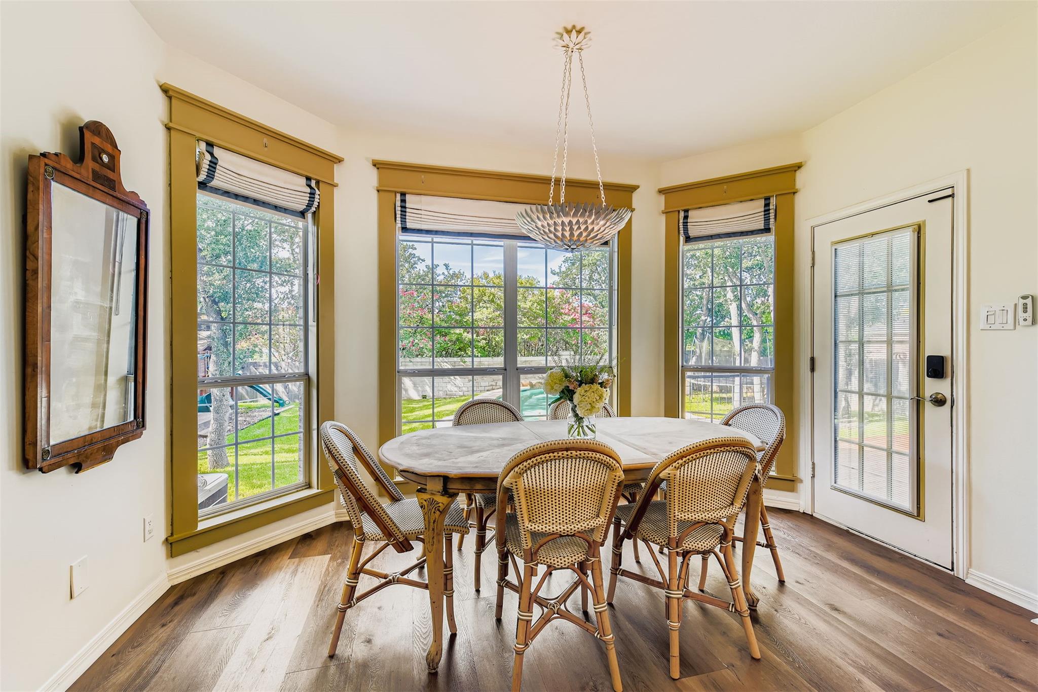 5515 Ballenton Ln, Austin, TX 78739