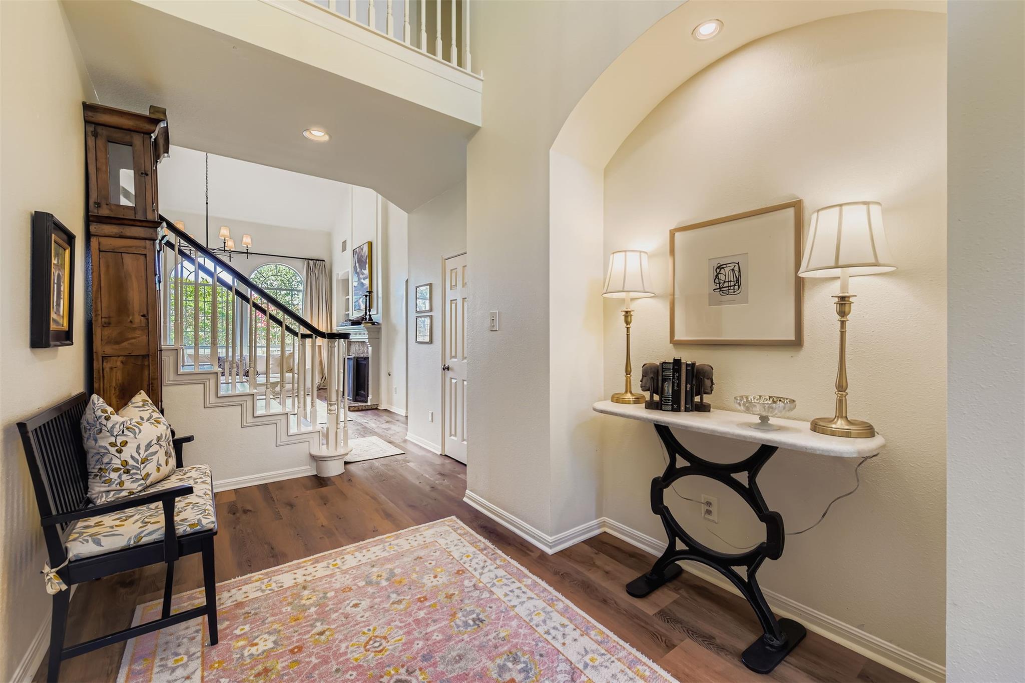 5515 Ballenton Ln, Austin, TX 78739