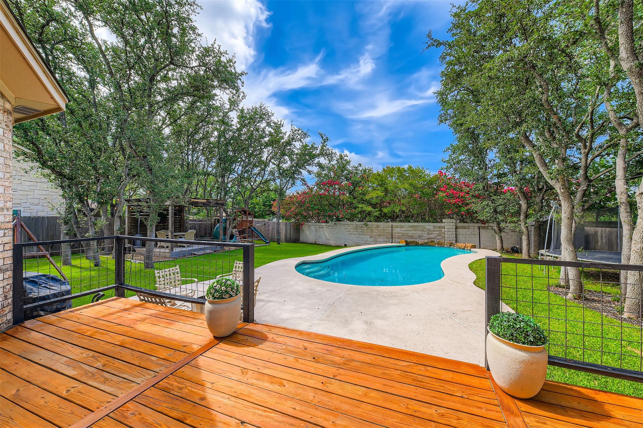 5515 Ballenton Ln, Austin, TX 78739