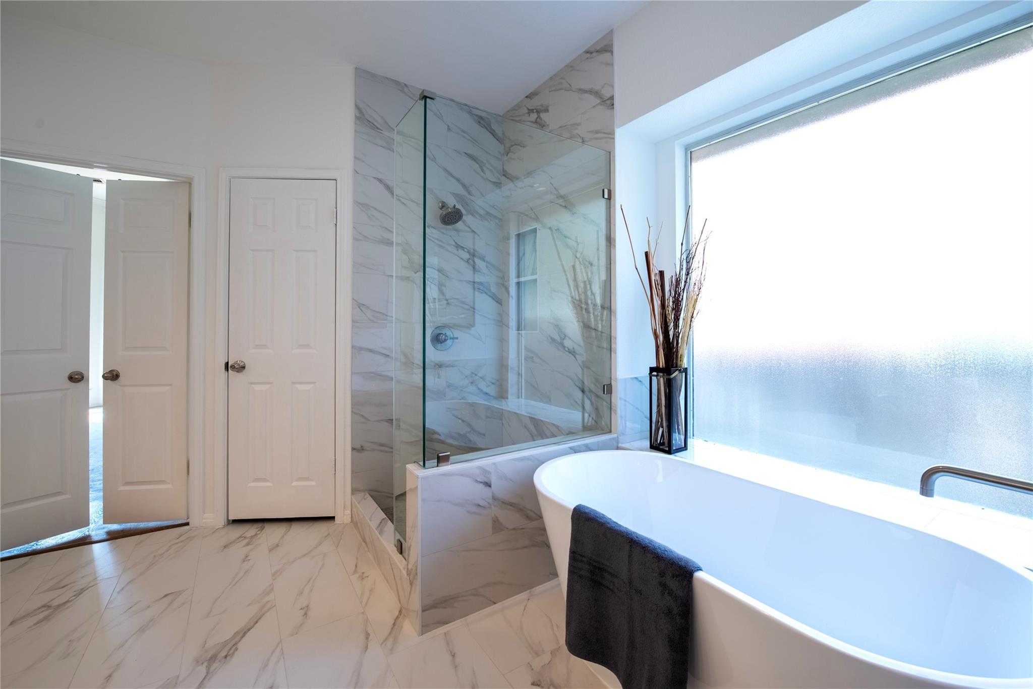 5515 Ballenton Ln, Austin, TX 78739