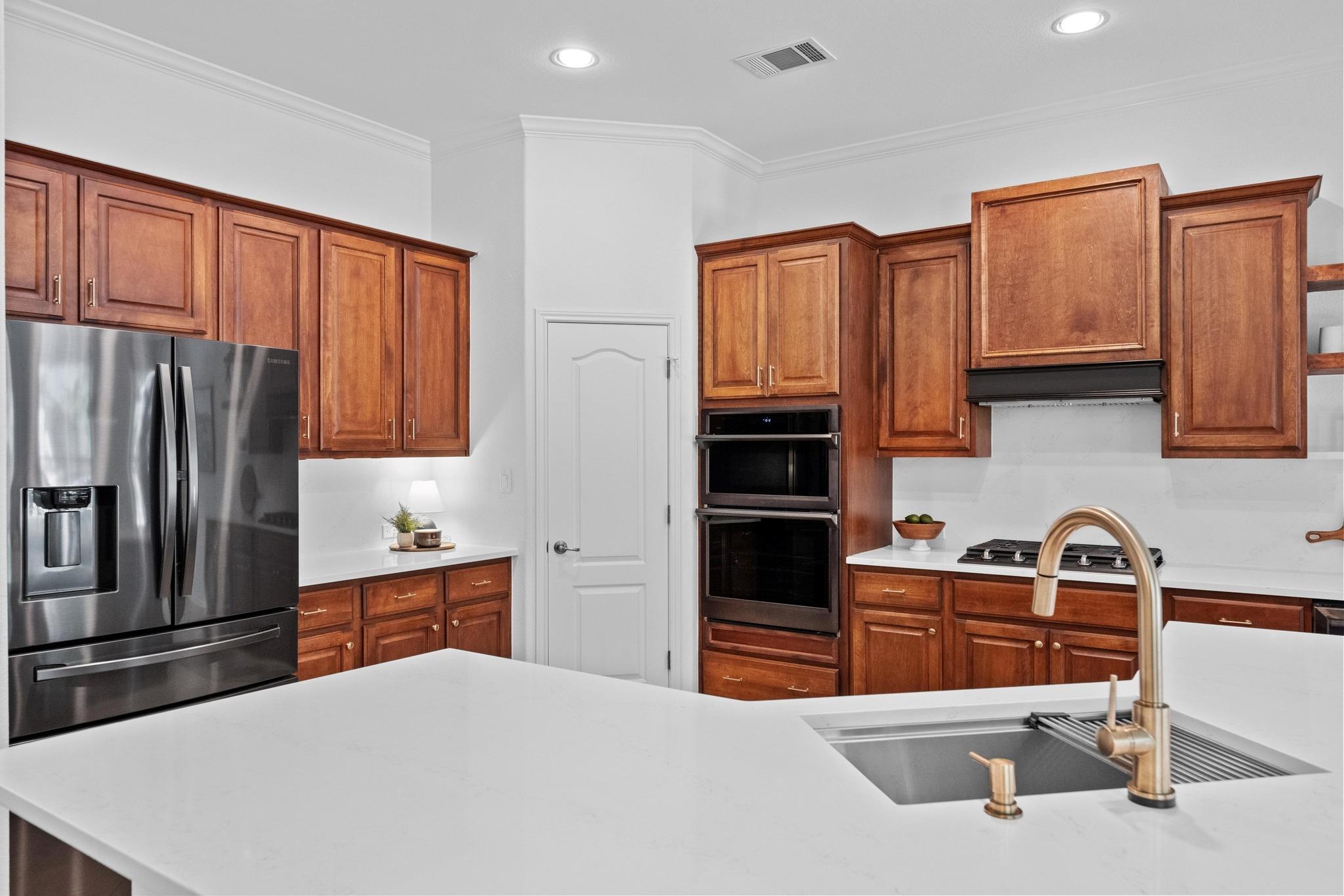 7224 Lapin Cv, Austin, TX 78739