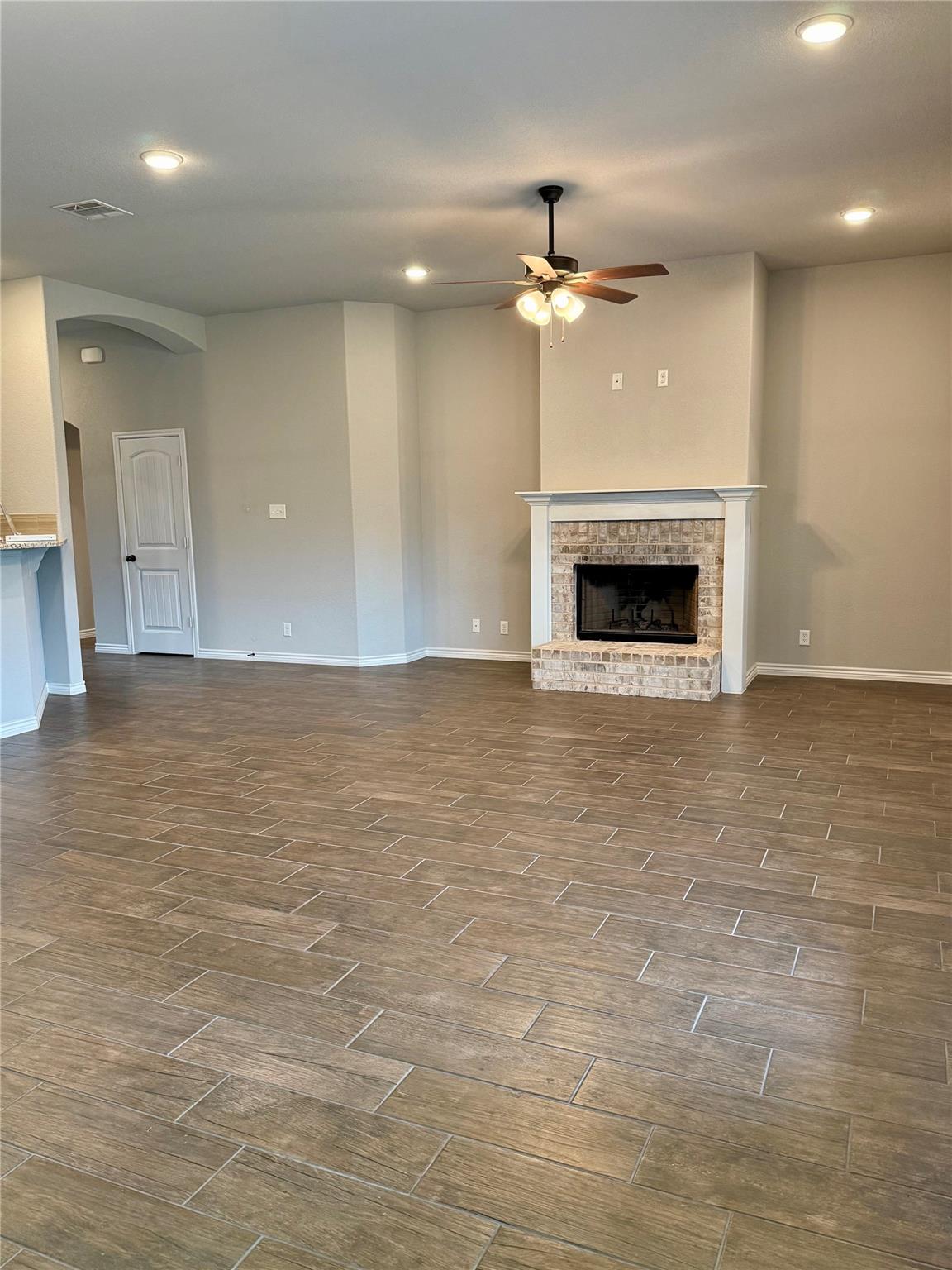 903 McLaury Cv, Killeen, TX 76542