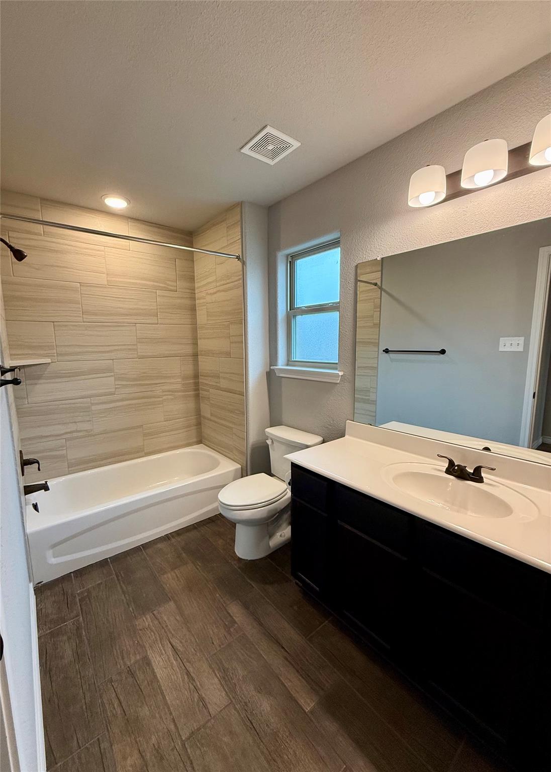 903 McLaury Cv, Killeen, TX 76542