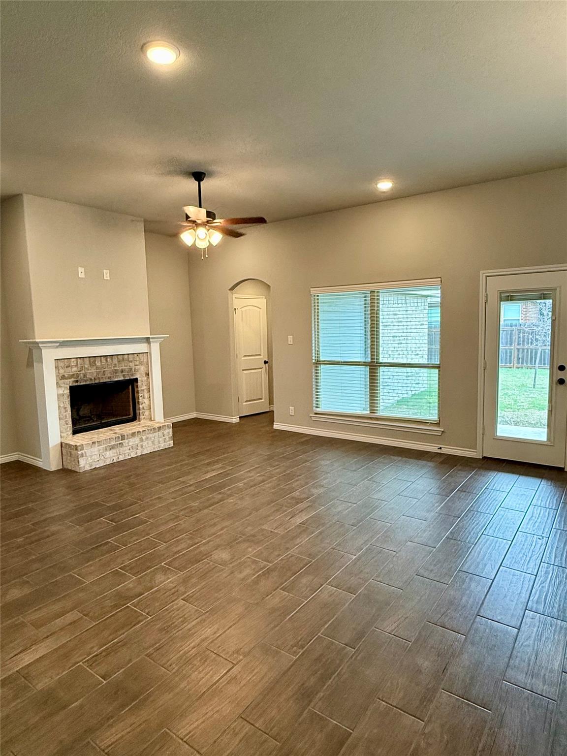 903 McLaury Cv, Killeen, TX 76542