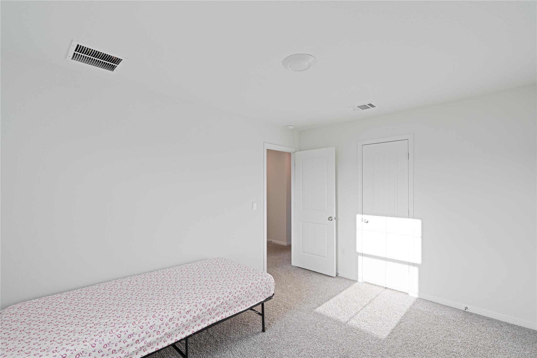 2848 Owl Head Dr, Leander, TX 78641