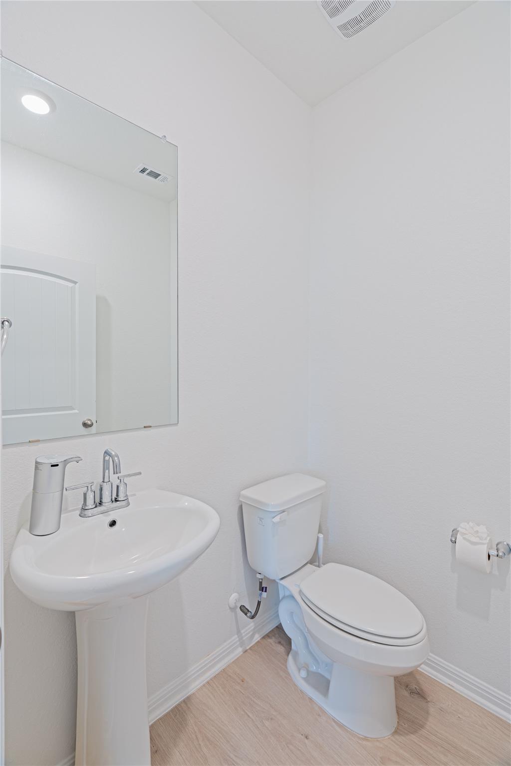 2848 Owl Head Dr, Leander, TX 78641