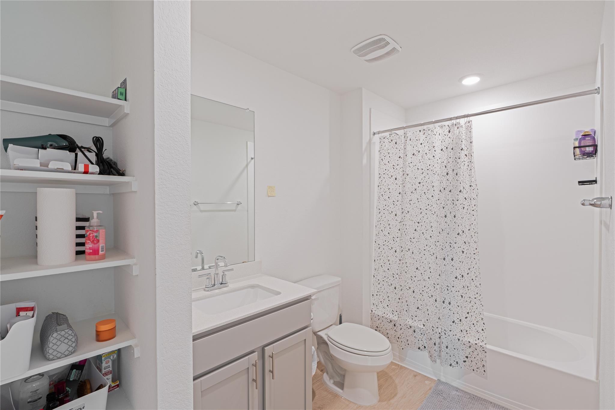 2848 Owl Head Dr, Leander, TX 78641