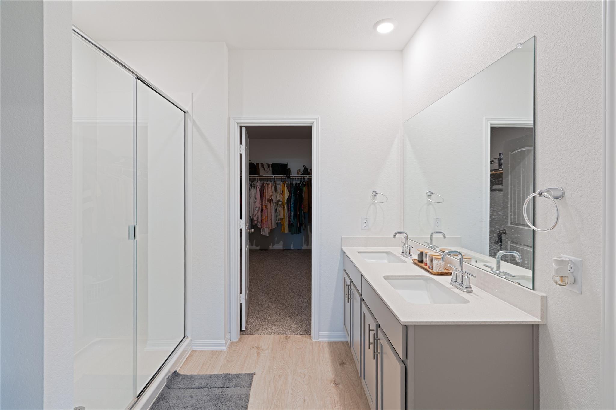 2848 Owl Head Dr, Leander, TX 78641