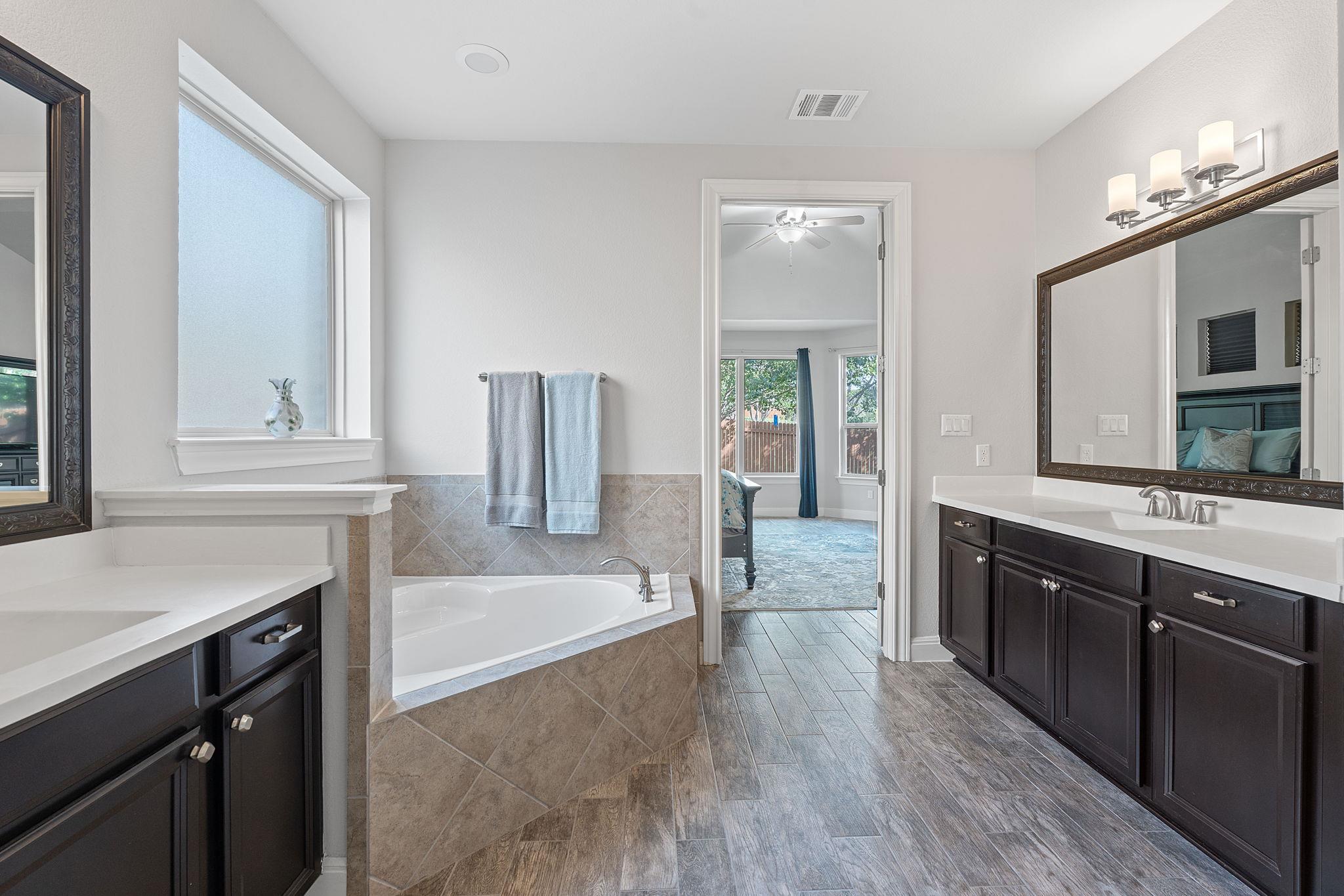 4212 Borho Ranch St, Leander, TX 78641