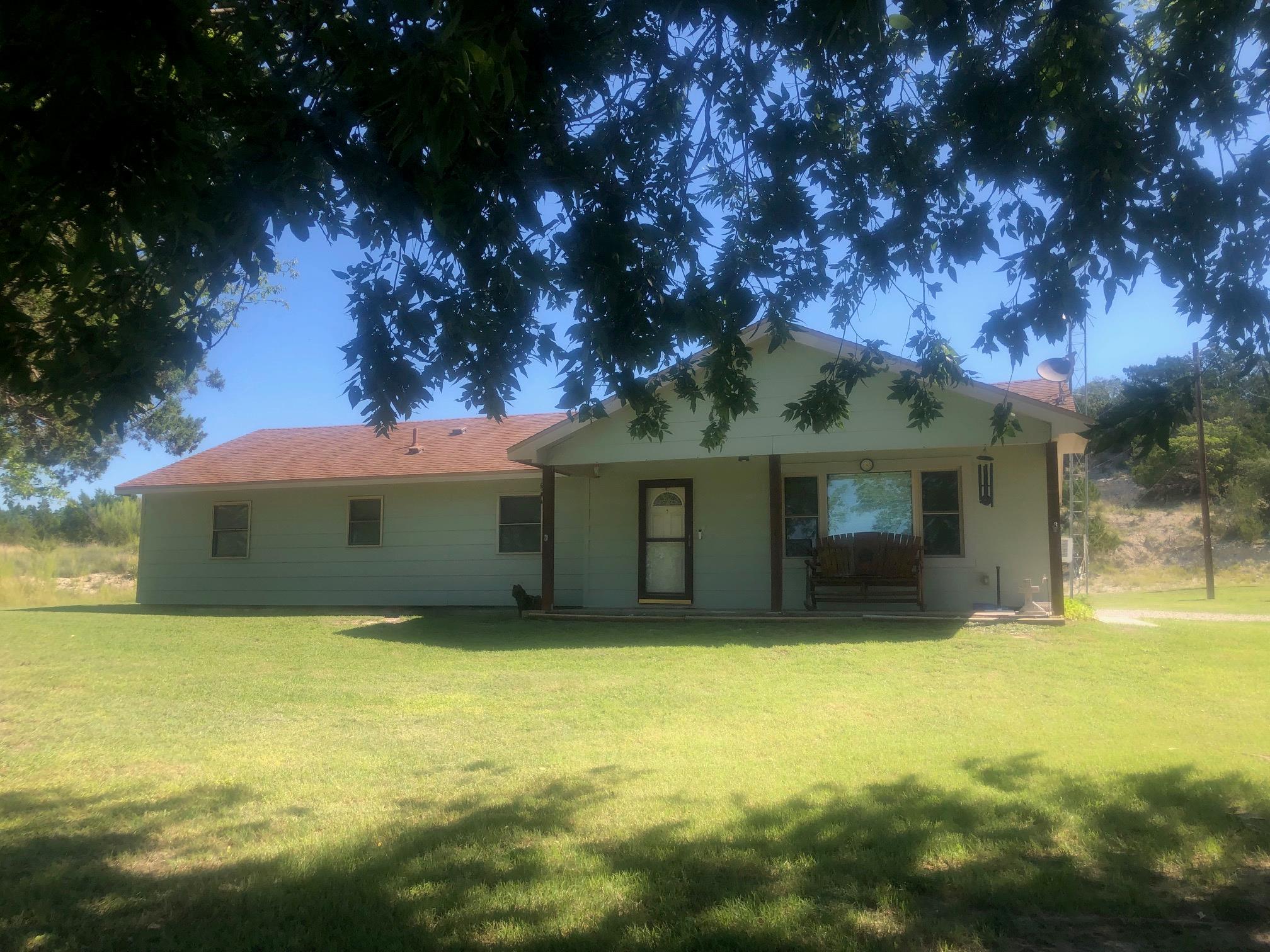 993 County Road 3384, Kempner, TX 76539