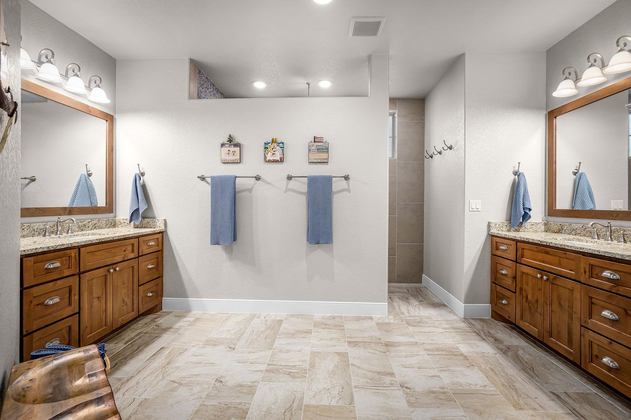 375 Curvatura, New Braunfels, TX 78132