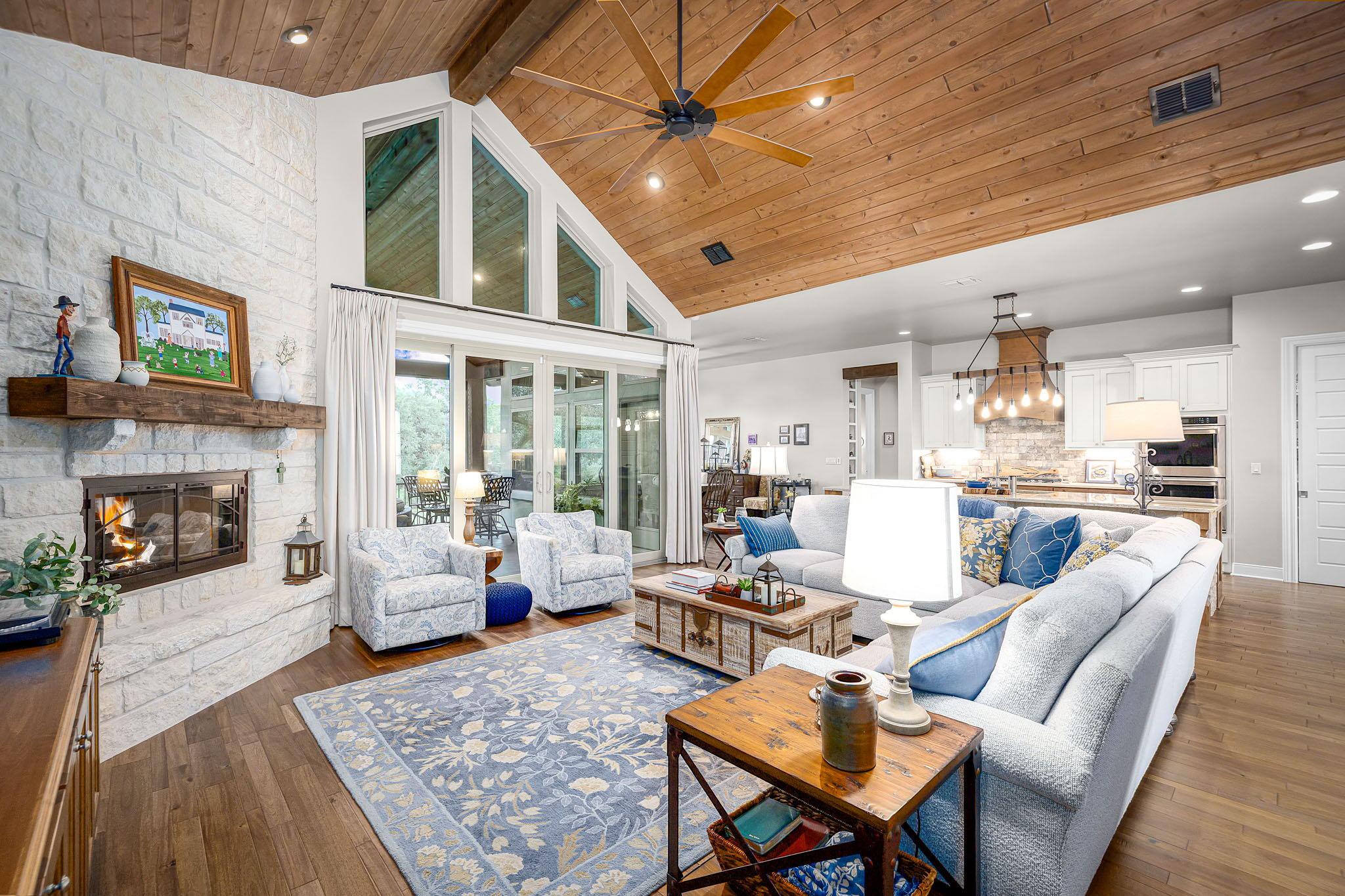 375 Curvatura, New Braunfels, TX 78132