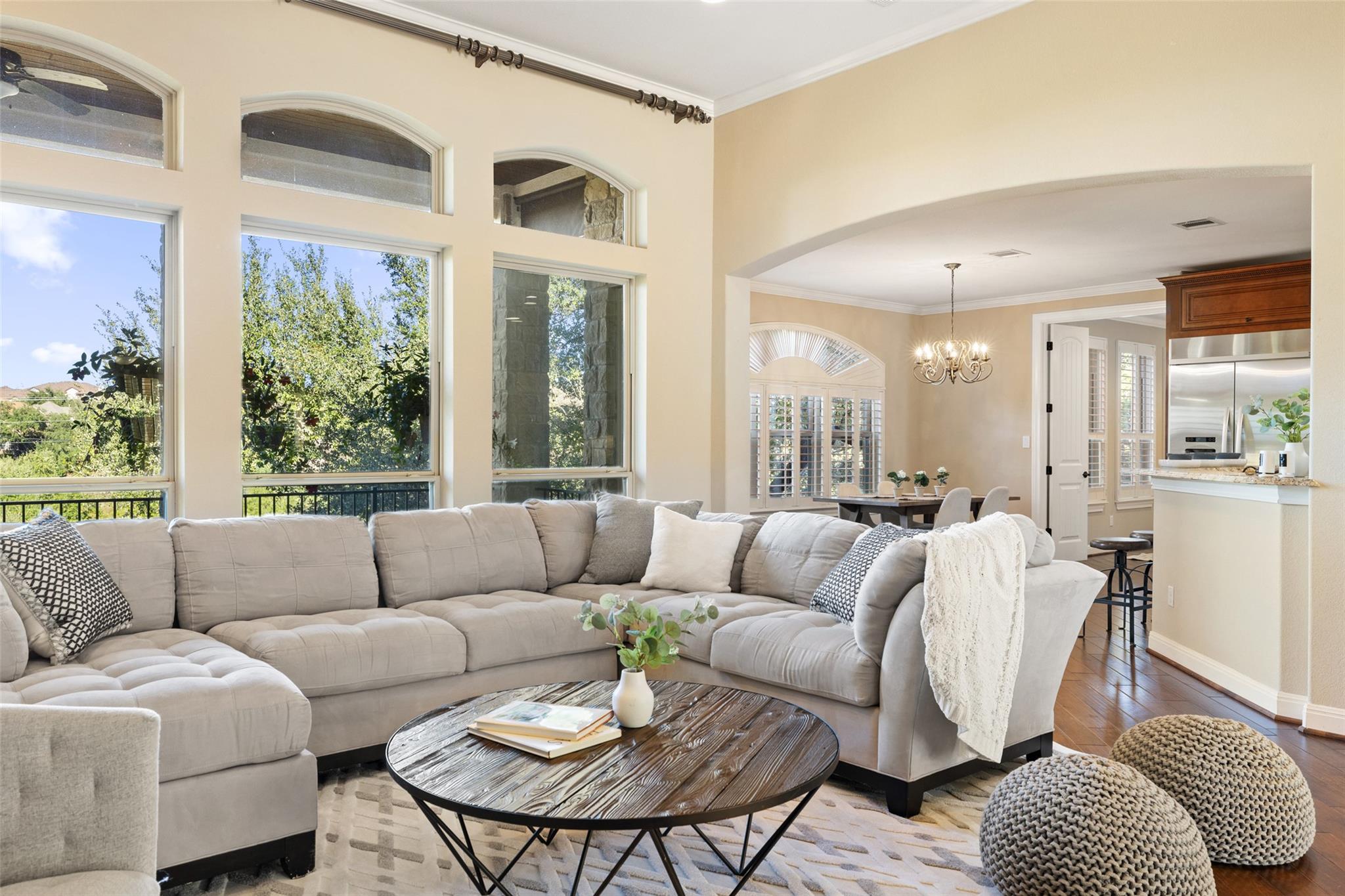 407 Bella Montagna Cir, Lakeway, TX 78734