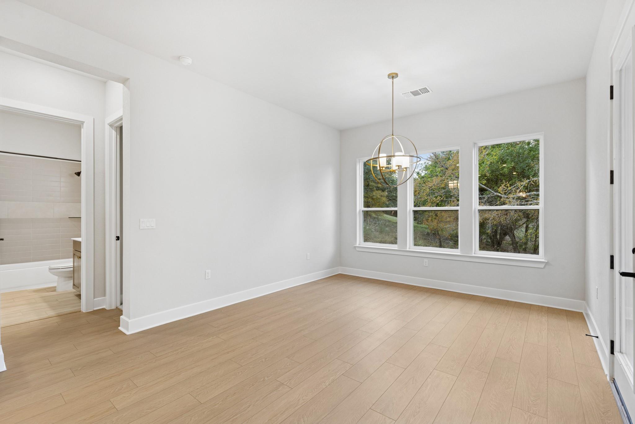 388 Rees Landing Rd, Spicewood, TX 78669