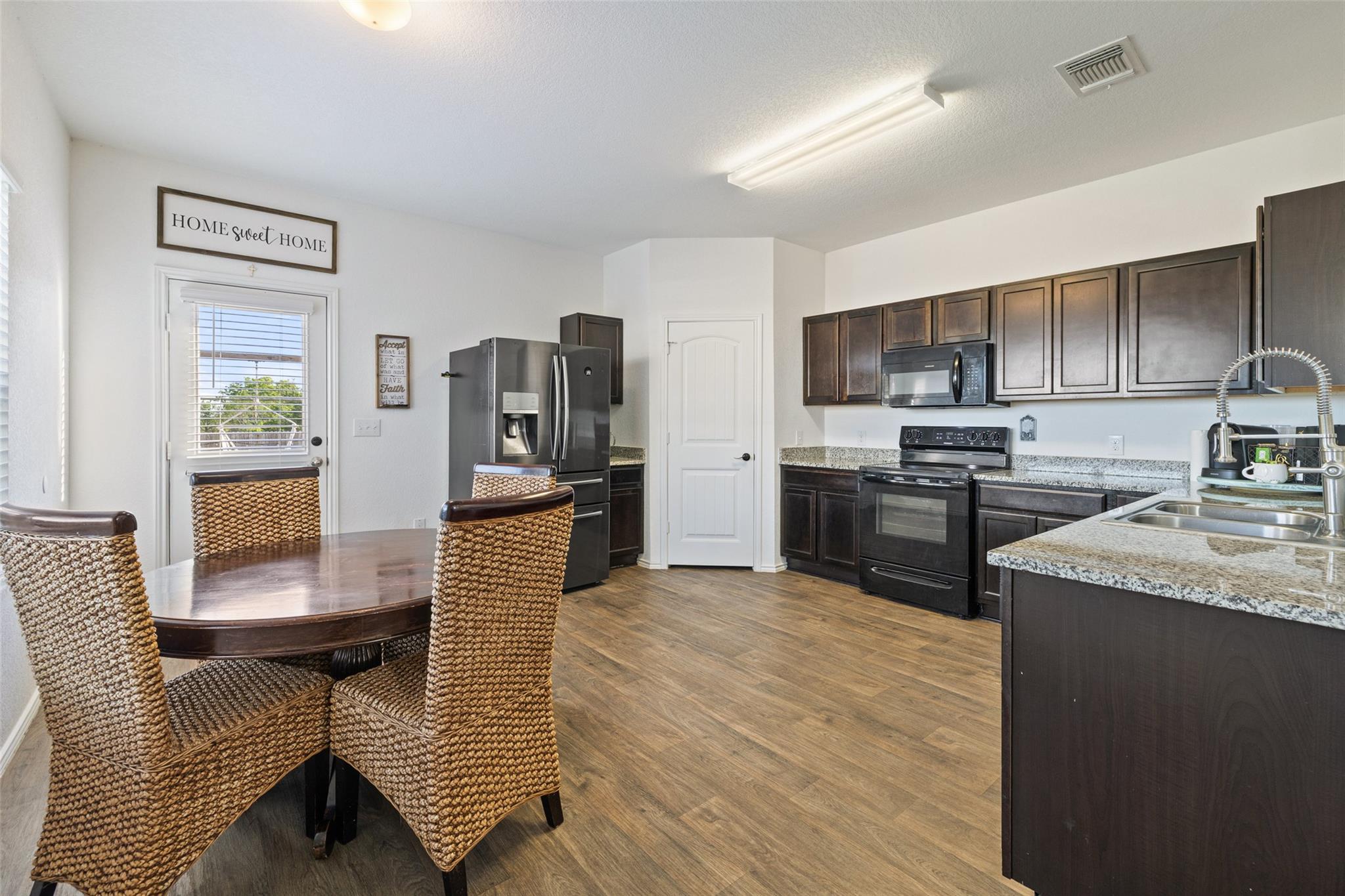 11801 Riprap Dr, Manor, TX 78653