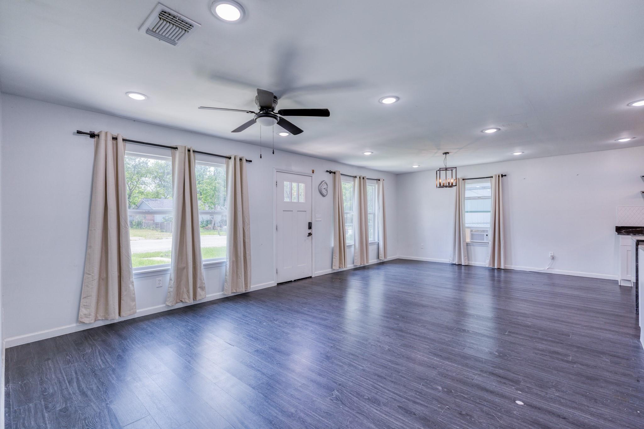 6202 Carnation Ter, Austin, TX 78741