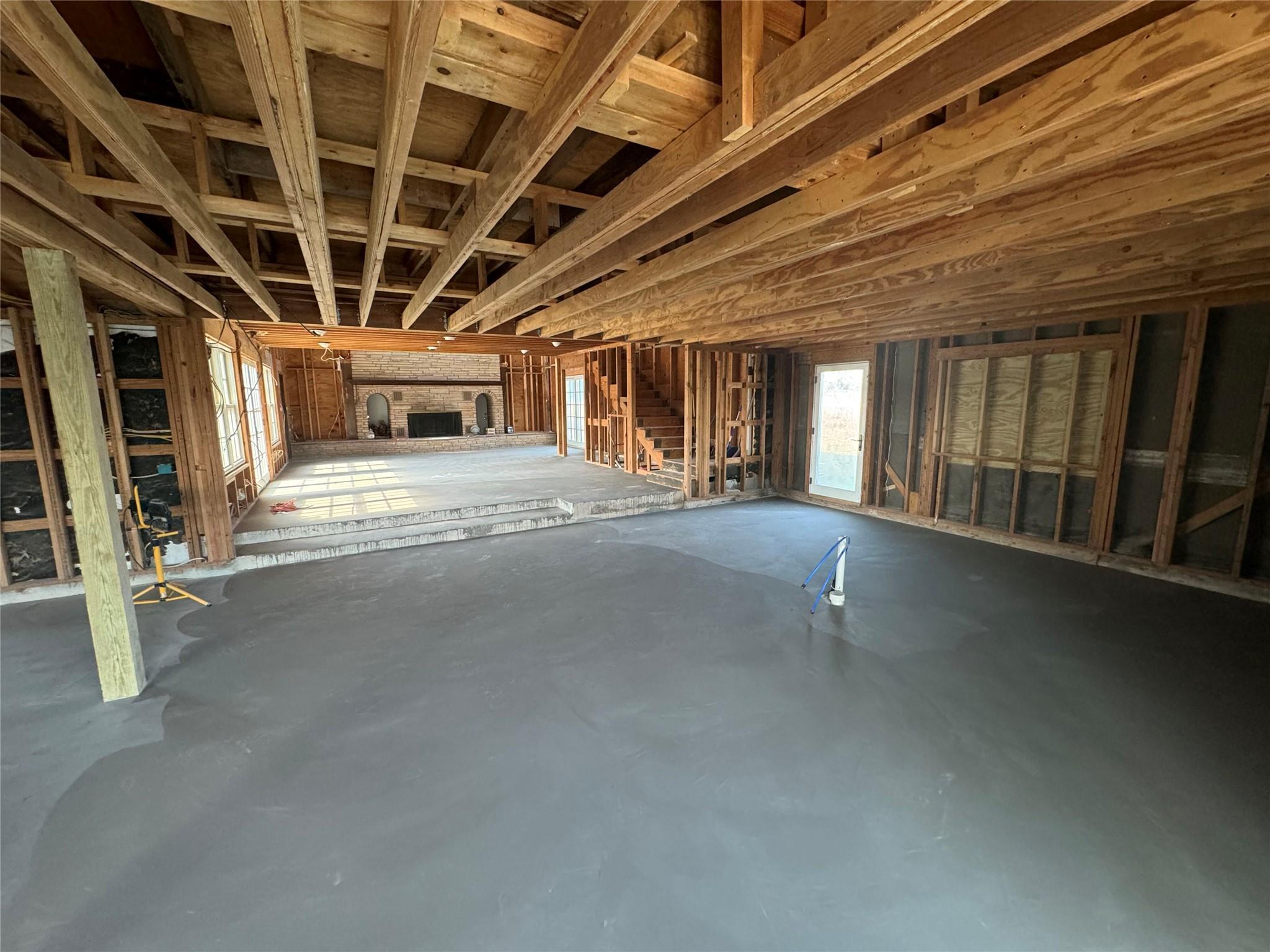 2520 Hwy 304, Smithville, TX 78957