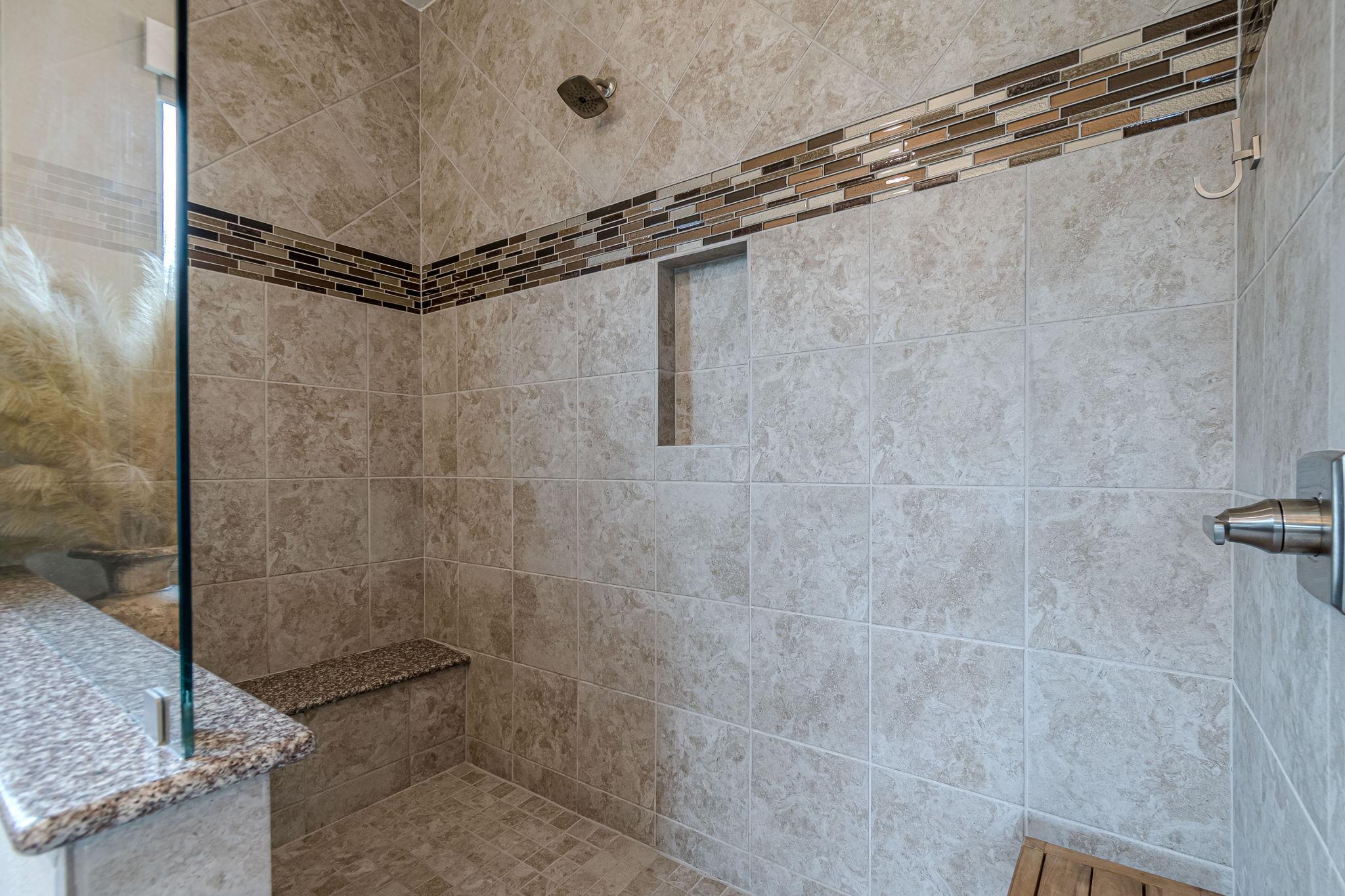 112 Learning Elm Dr, San Marcos, TX 78666