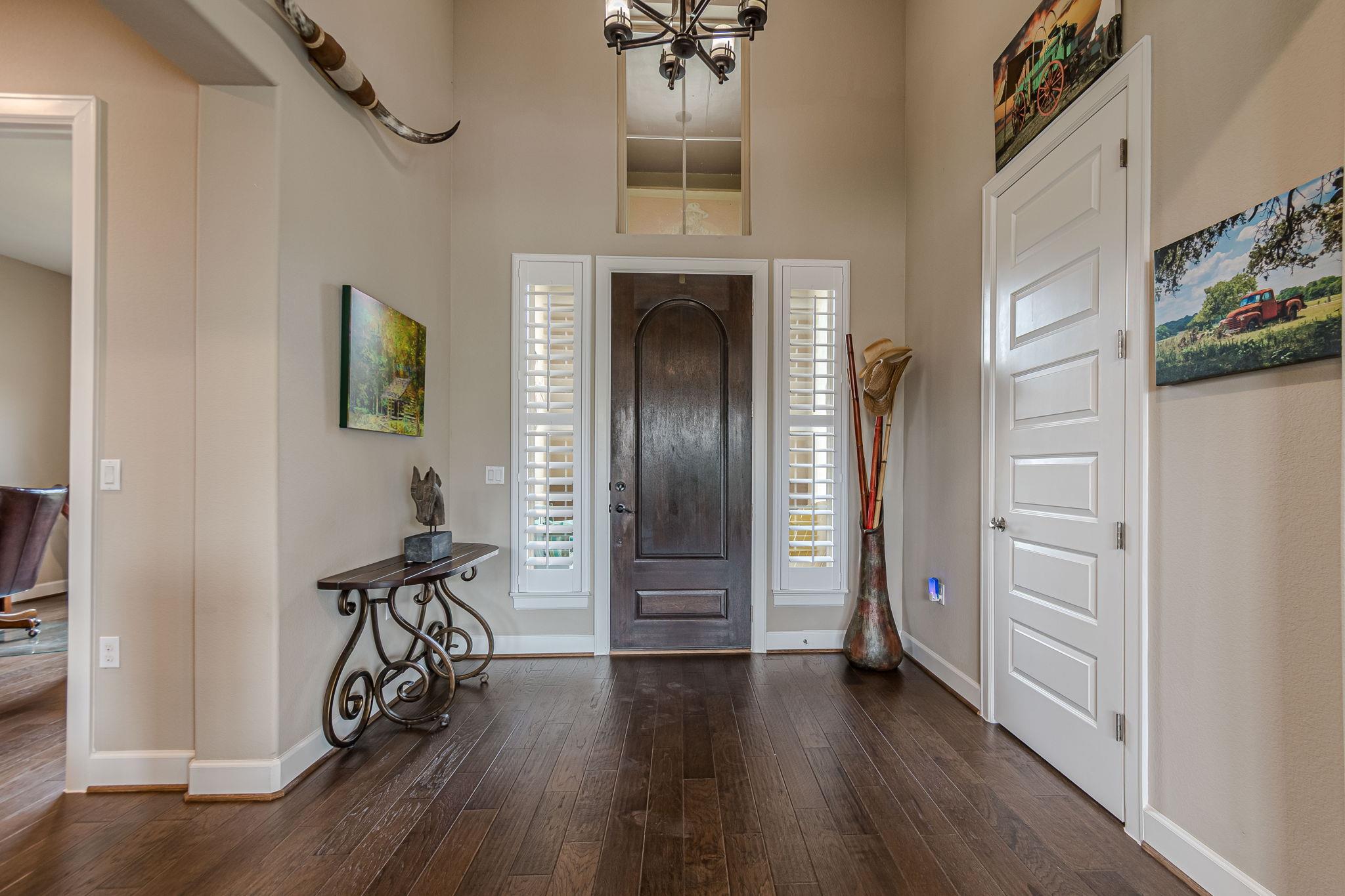 112 Learning Elm Dr, San Marcos, TX 78666