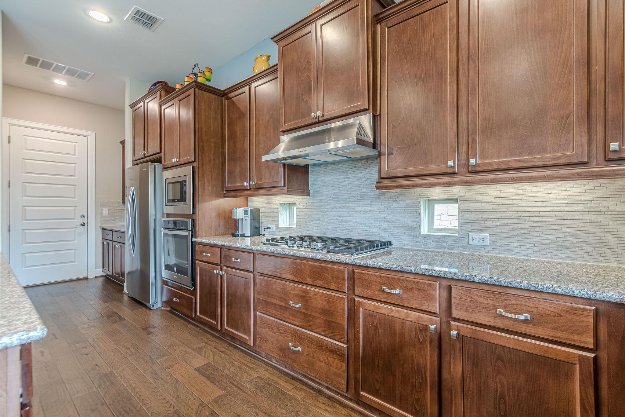 112 Learning Elm Dr, San Marcos, TX 78666