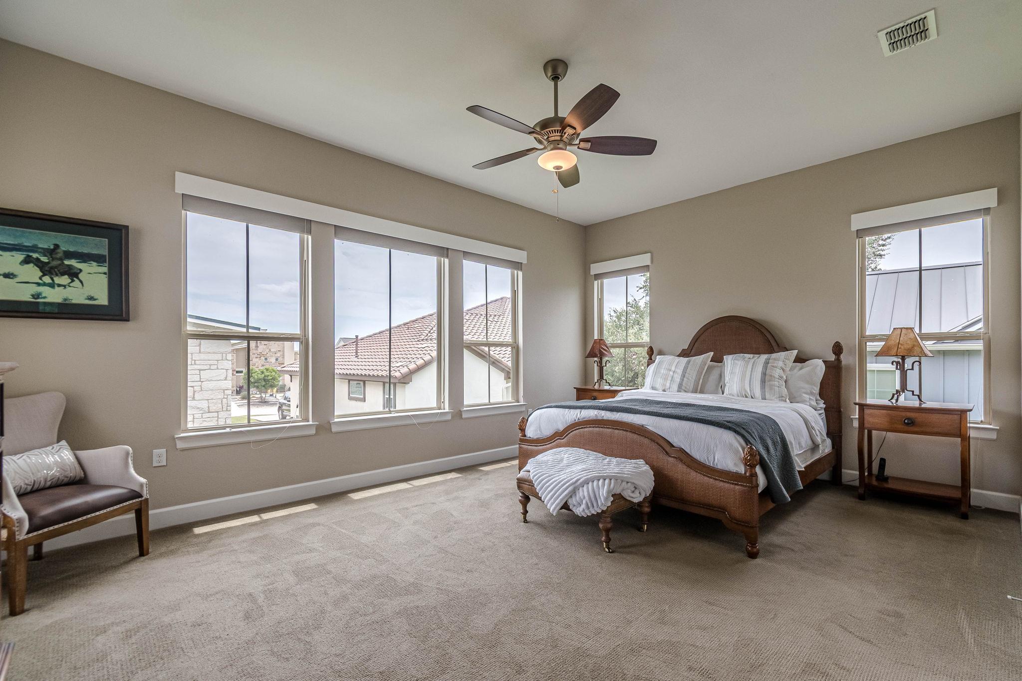 112 Learning Elm Dr, San Marcos, TX 78666