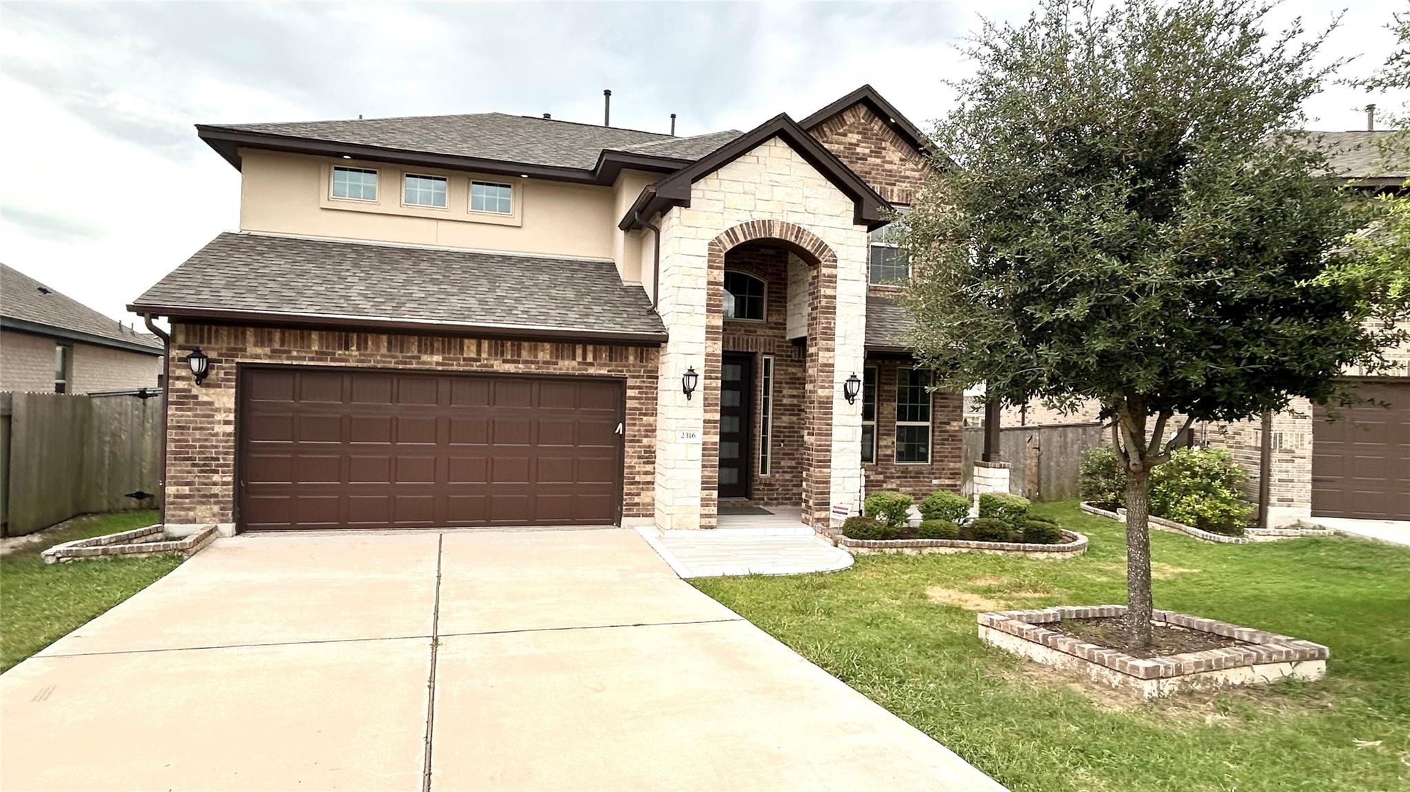 2316 Bravo Ct, Leander, TX 78641