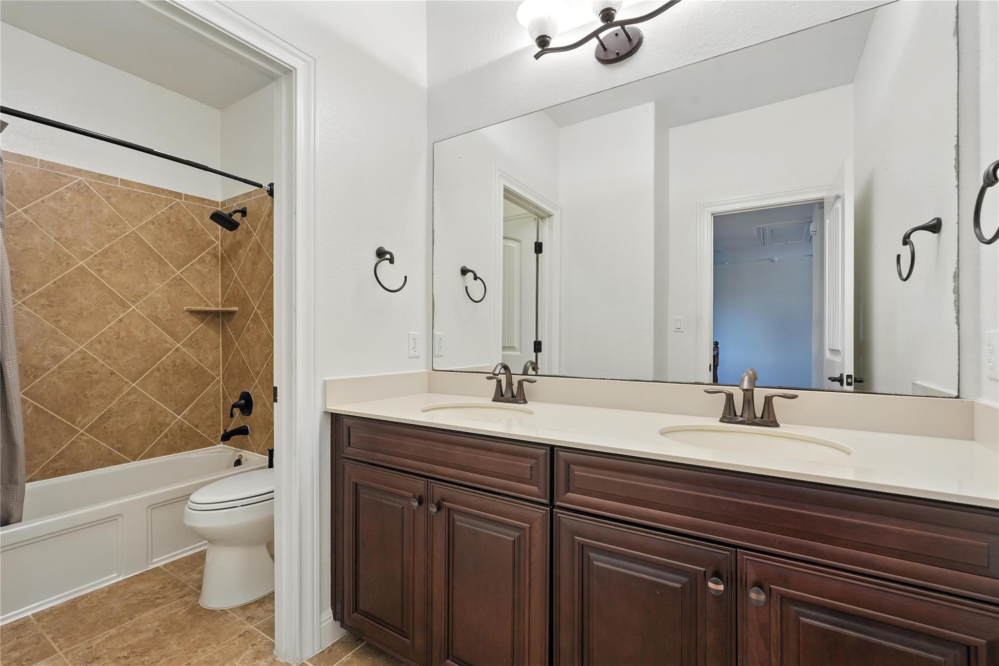 15729 De Fortuna Dr, Bee Cave, TX 78738