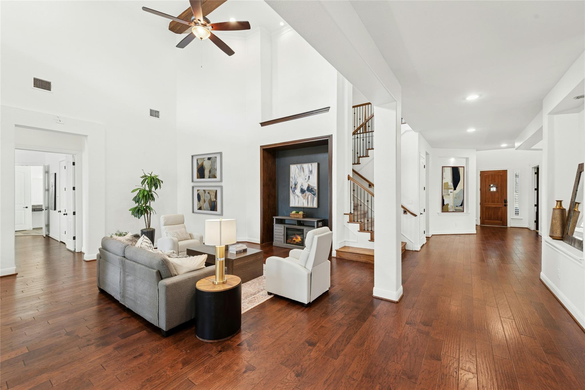 15729 De Fortuna Dr, Bee Cave, TX 78738