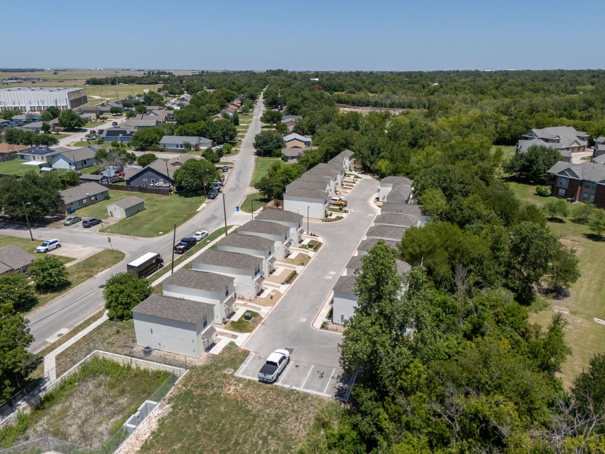 350 Debus Dr # 205 A, Taylor, TX 76574