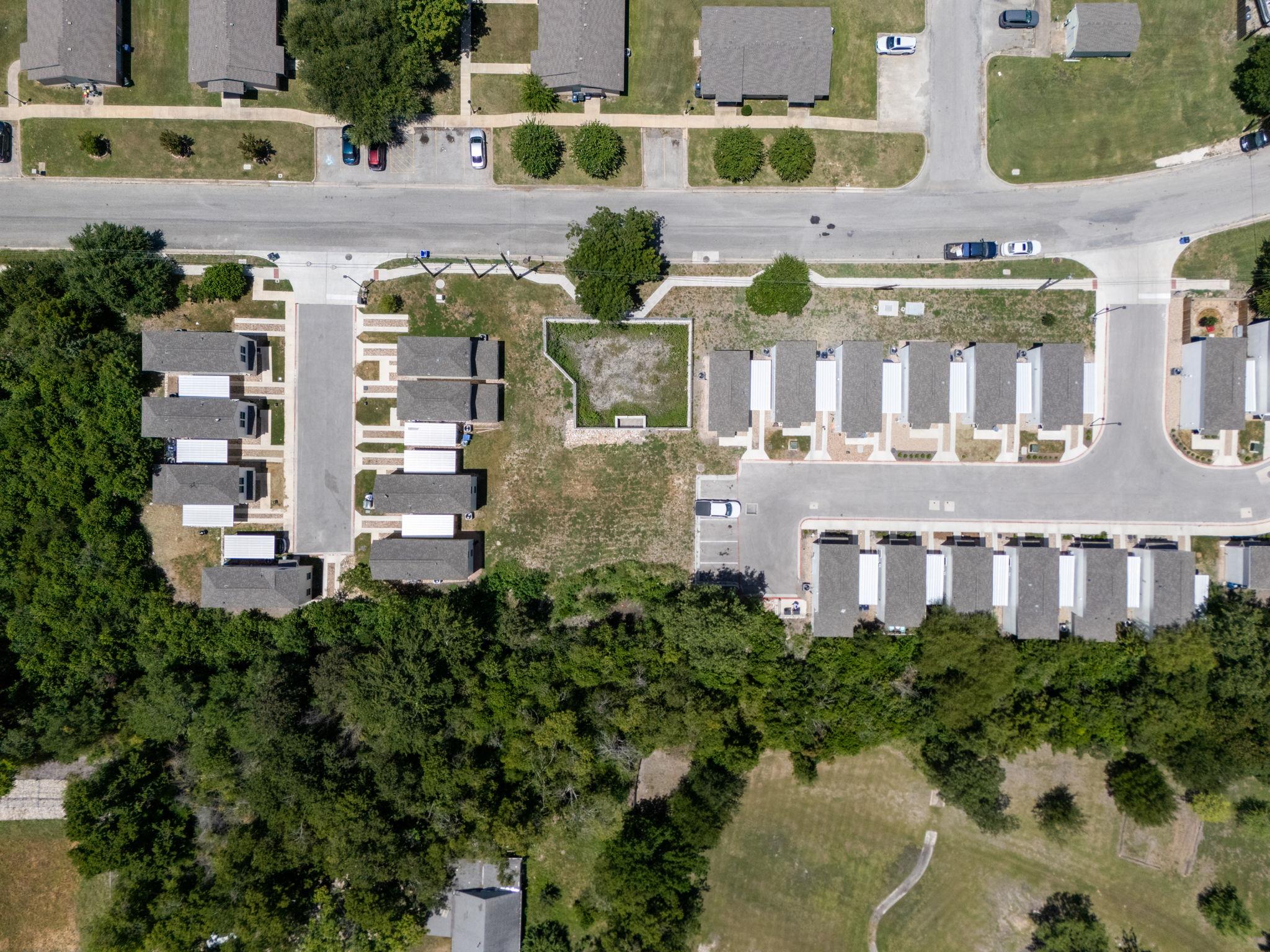 350 Debus Dr # 205 A, Taylor, TX 76574