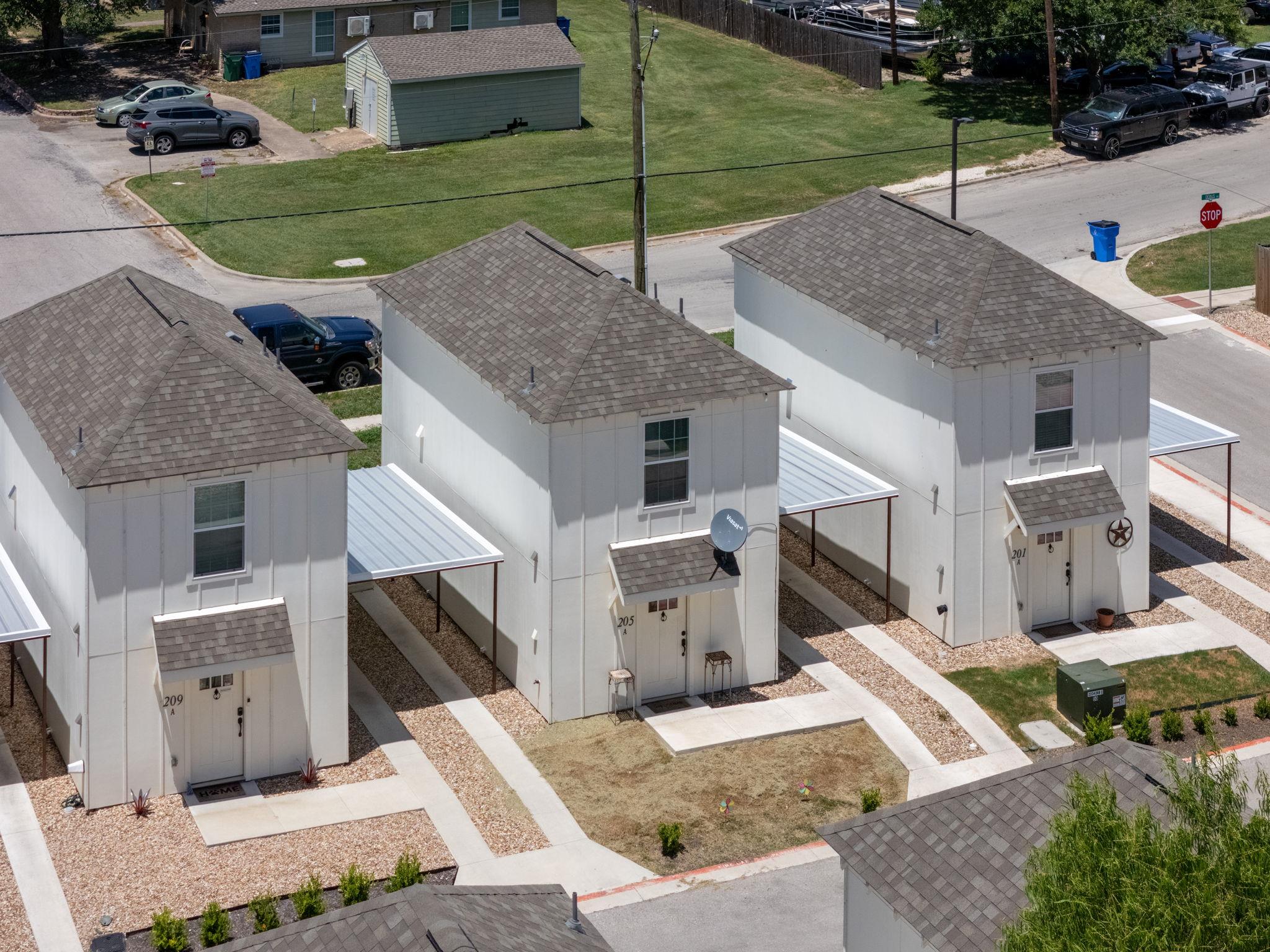 350 Debus Dr # 205 A, Taylor, TX 76574
