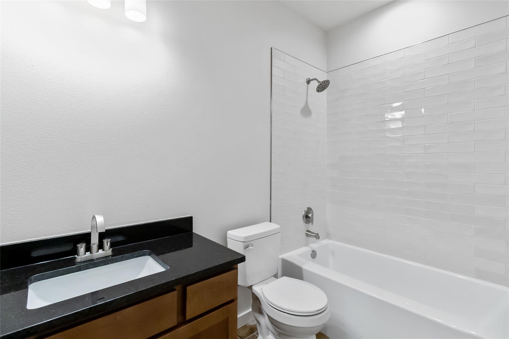 150 Palikea Ct, Bastrop, TX 78602