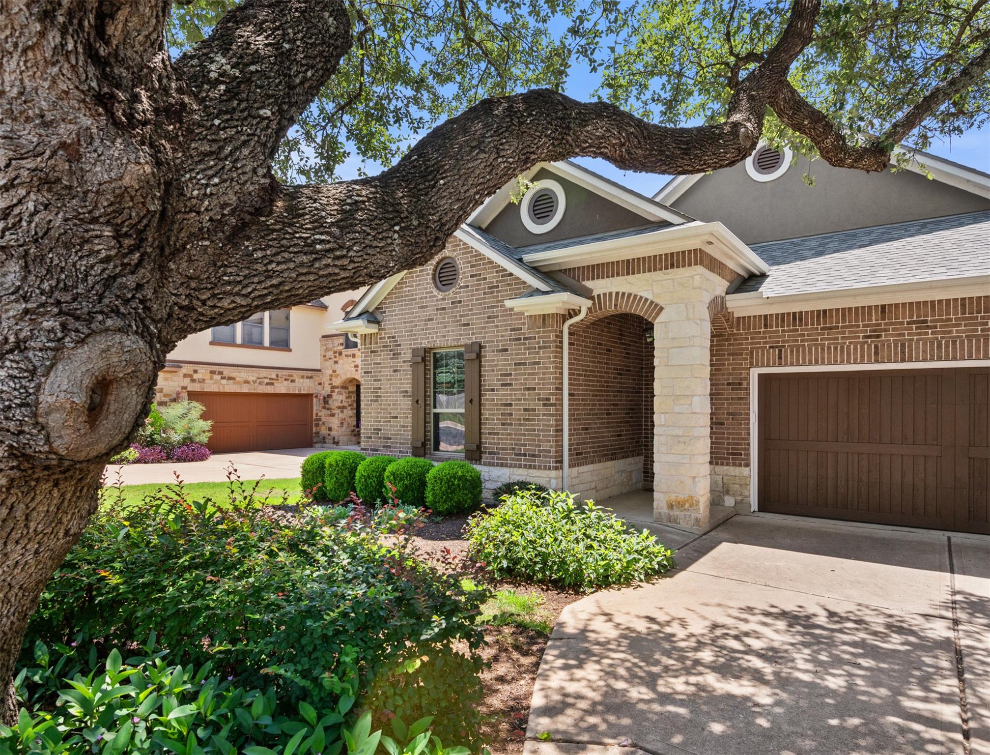 7613 Brecourt Manor Way, Austin, TX 78739