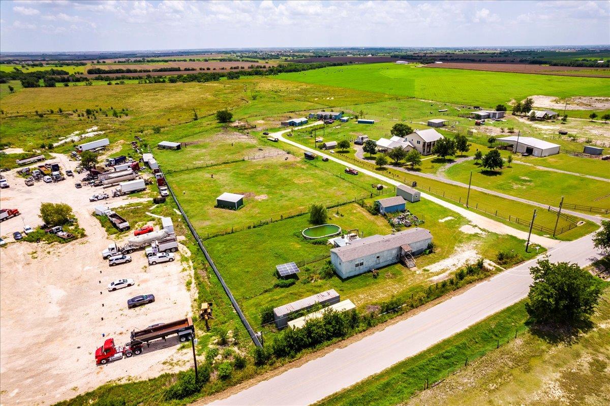 20565 Cameron Rd, Coupland, TX 78615