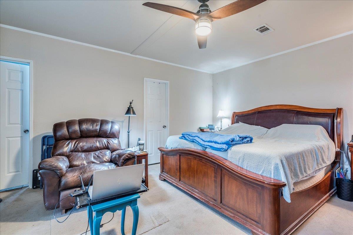 20565 Cameron Rd, Coupland, TX 78615