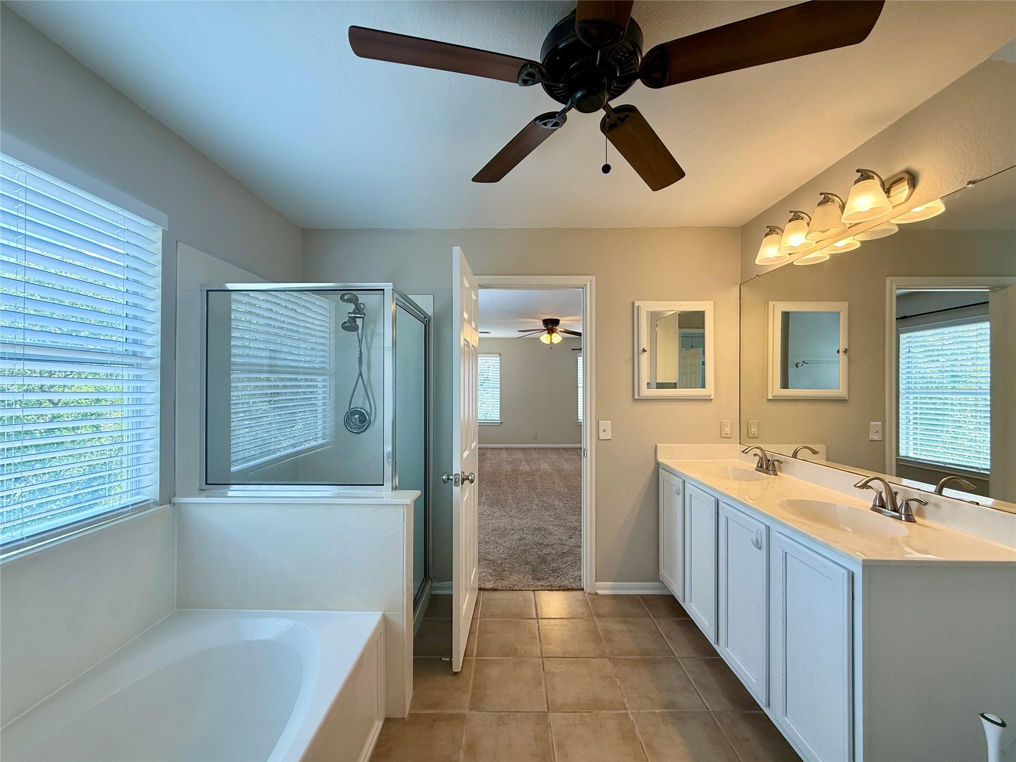 3953 Canyon Glen Cir, Austin, TX 78732