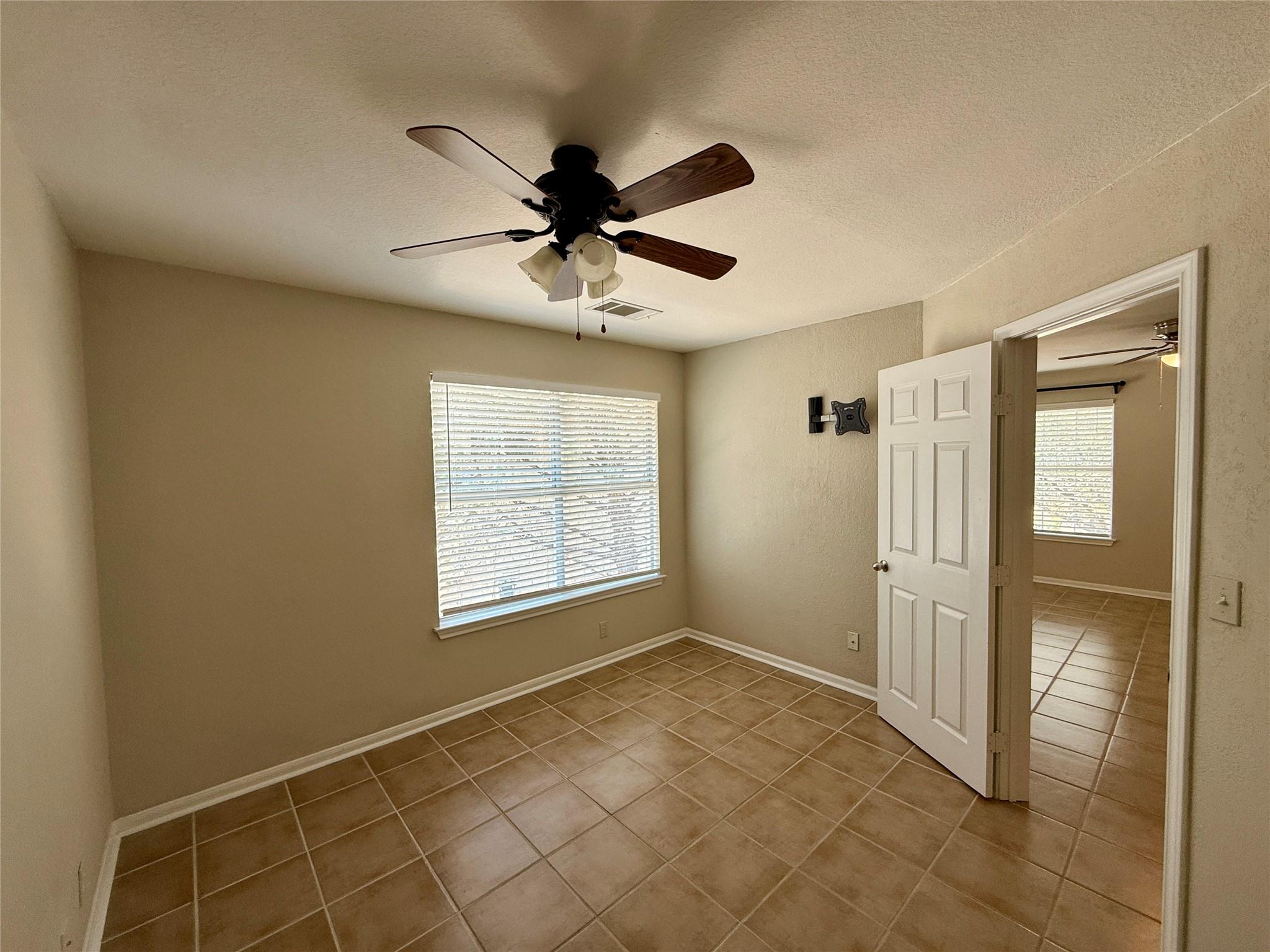 3953 Canyon Glen Cir, Austin, TX 78732