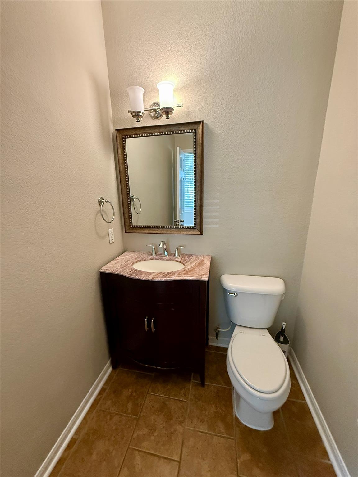 3953 Canyon Glen Cir, Austin, TX 78732