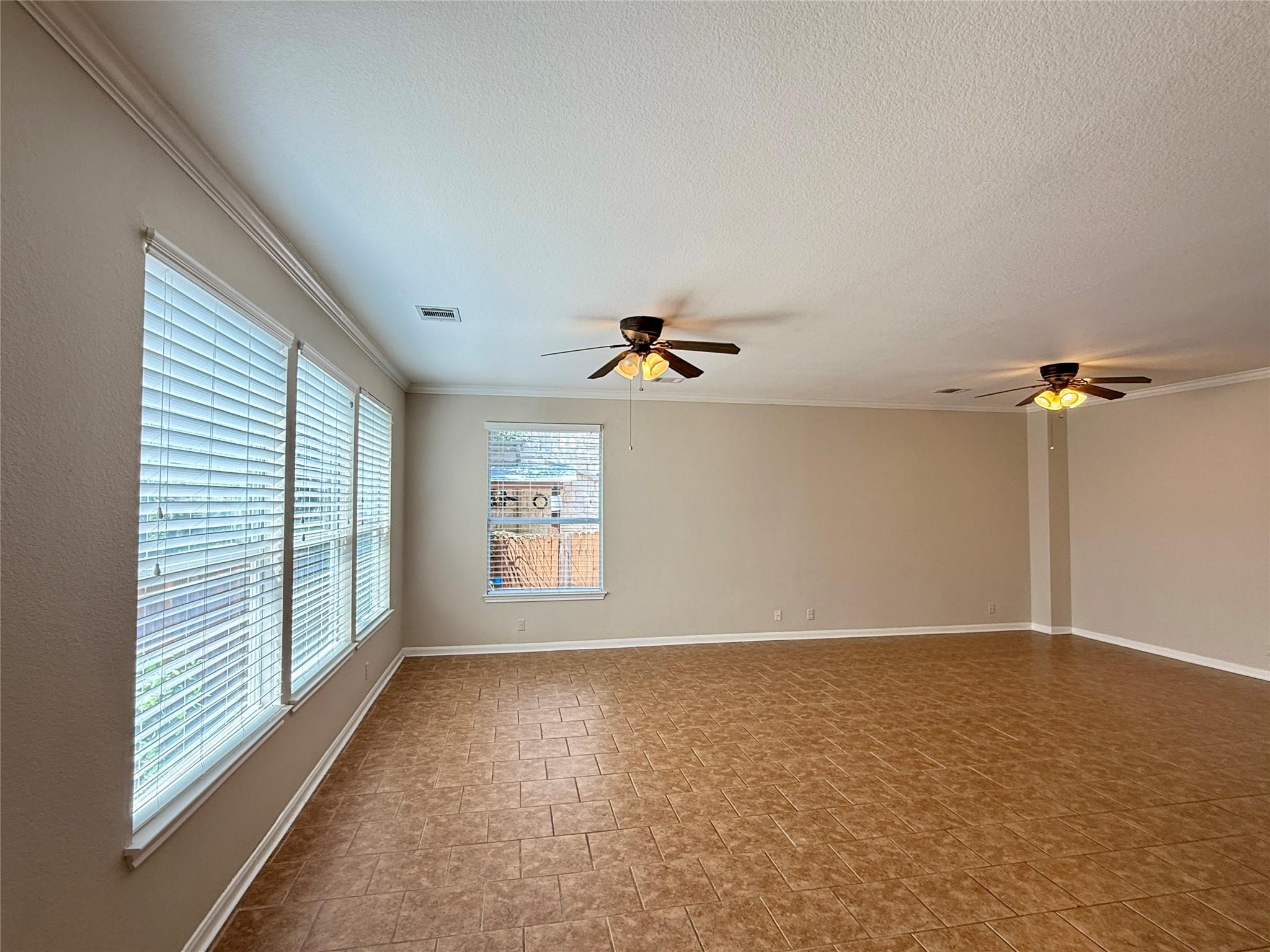 3953 Canyon Glen Cir, Austin, TX 78732