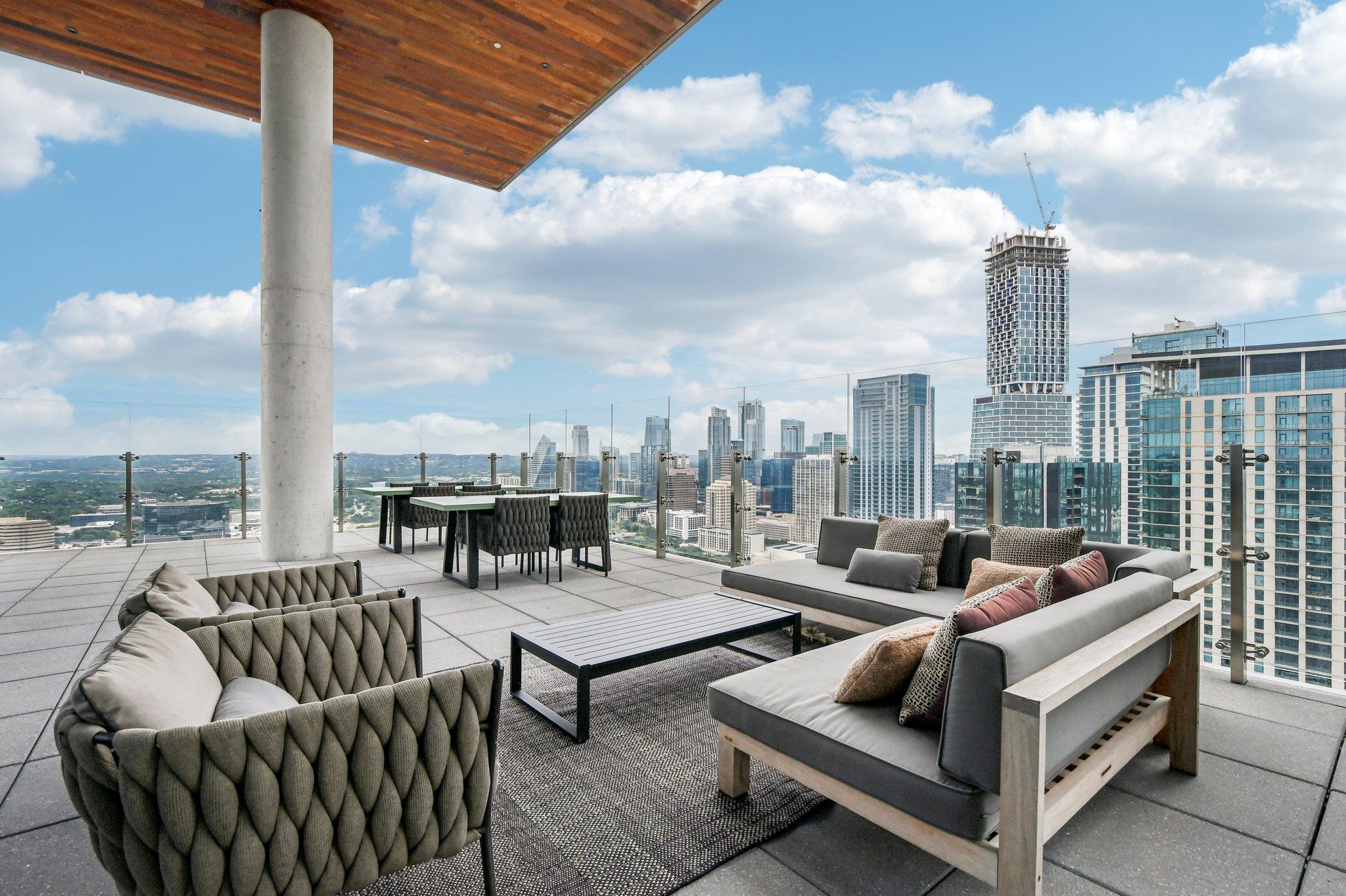 44 East Ave # 2304, Austin, TX 78701
