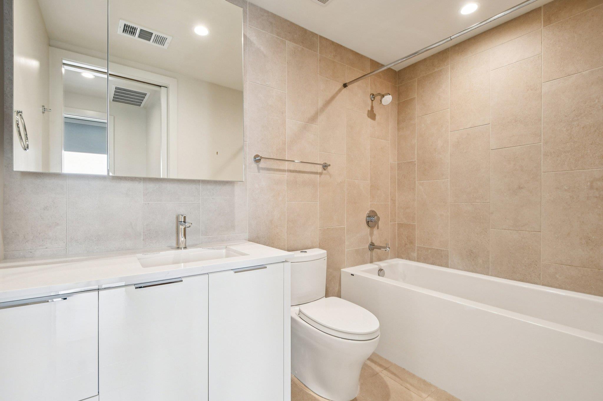 44 East Ave # 2304, Austin, TX 78701